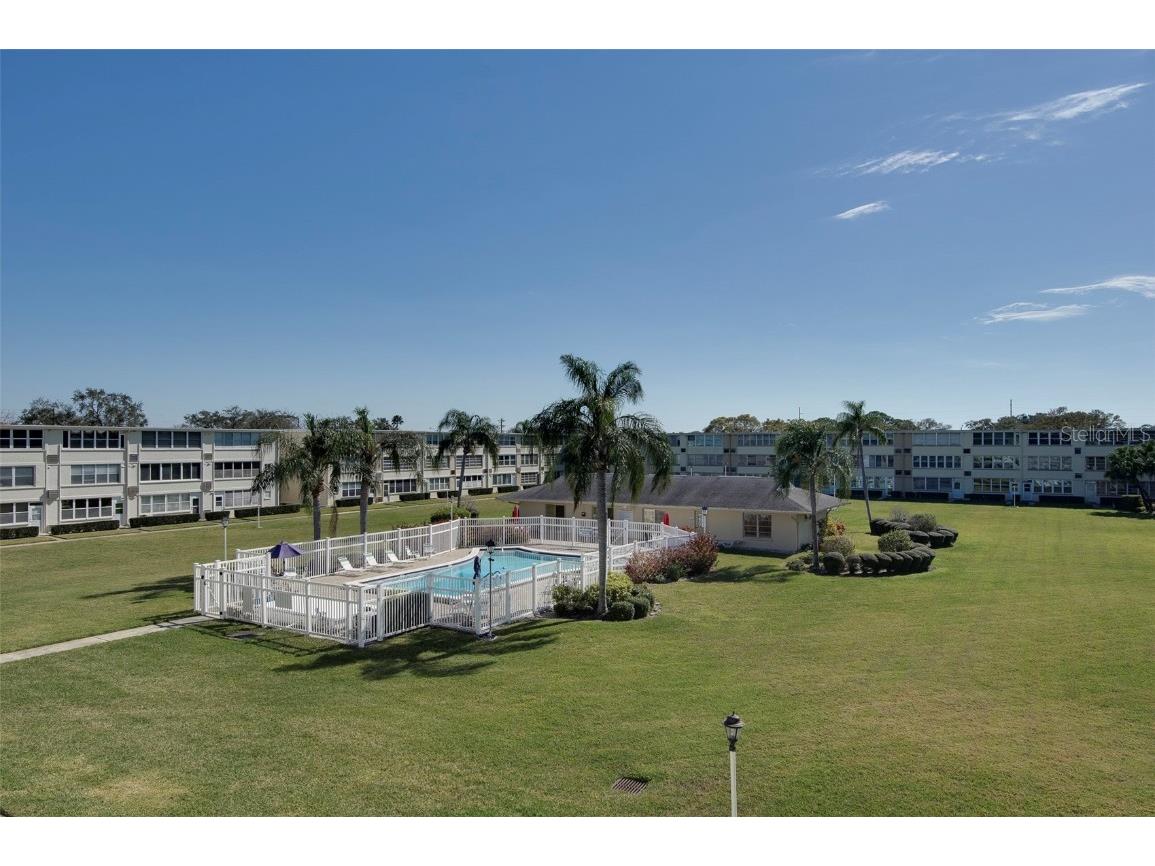 8101 11th Street N #319 Saint Petersburg FL 33702 TB8451726 image35