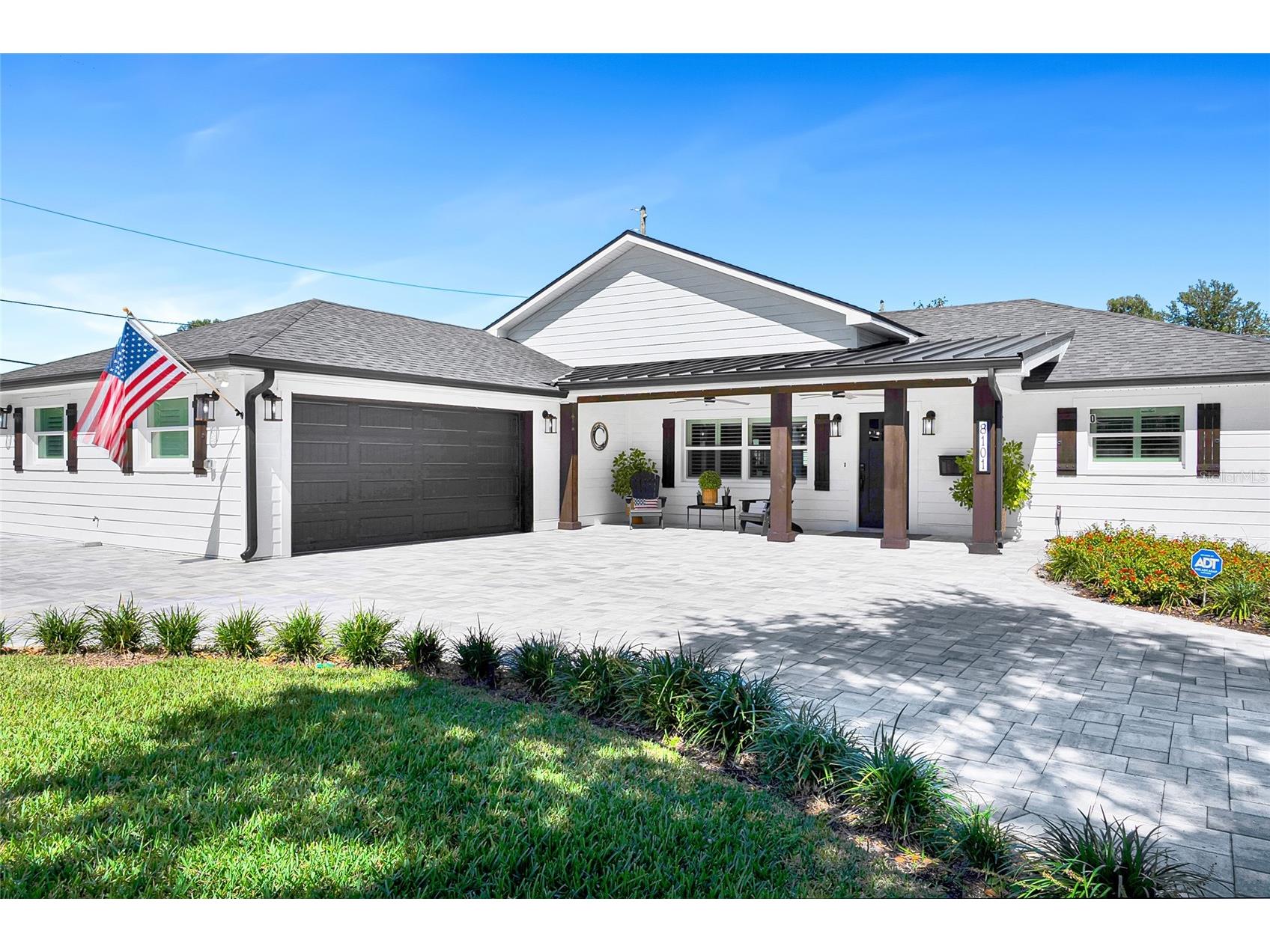 8101 38th Avenue N Saint Petersburg FL 33710 TB8420144 image1