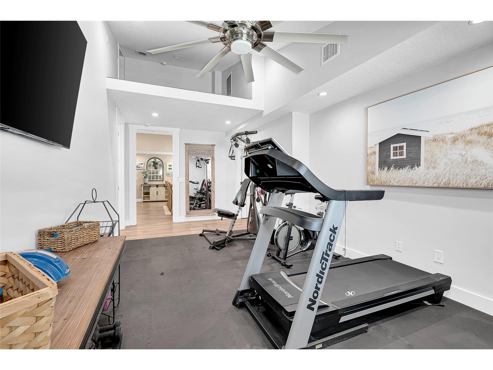 8101 38th Avenue N Saint Petersburg FL 33710 TB8420144 image11