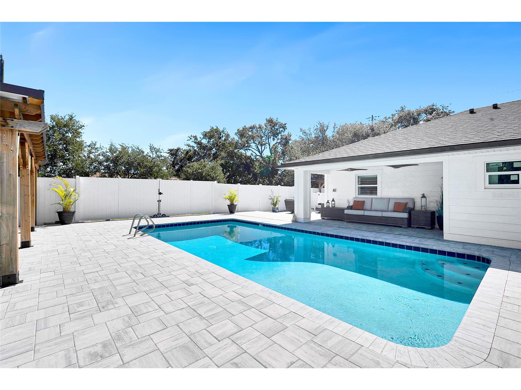 8101 38th Avenue N Saint Petersburg FL 33710 TB8420144 image21