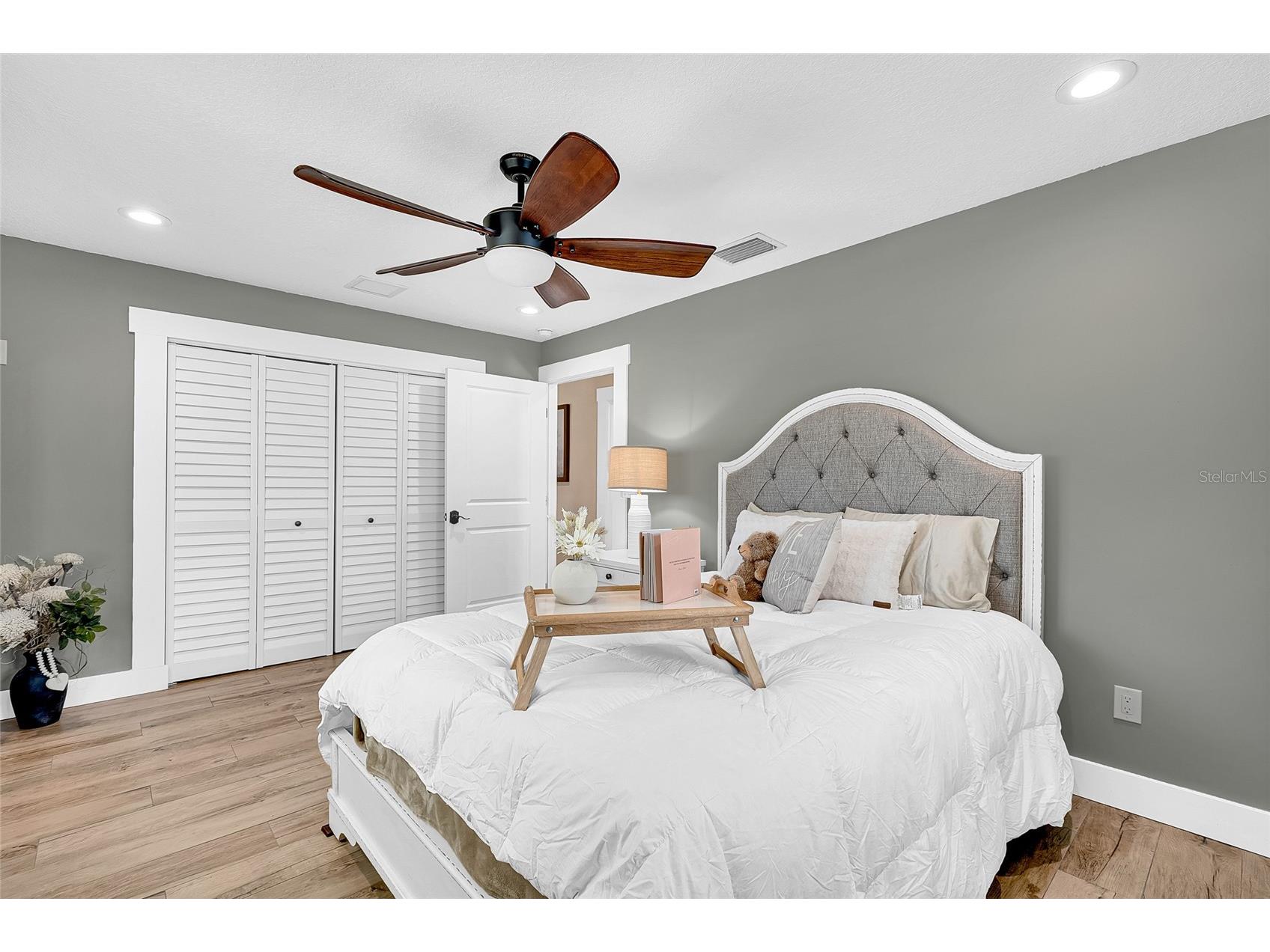 8101 38th Avenue N Saint Petersburg FL 33710 TB8420144 image27