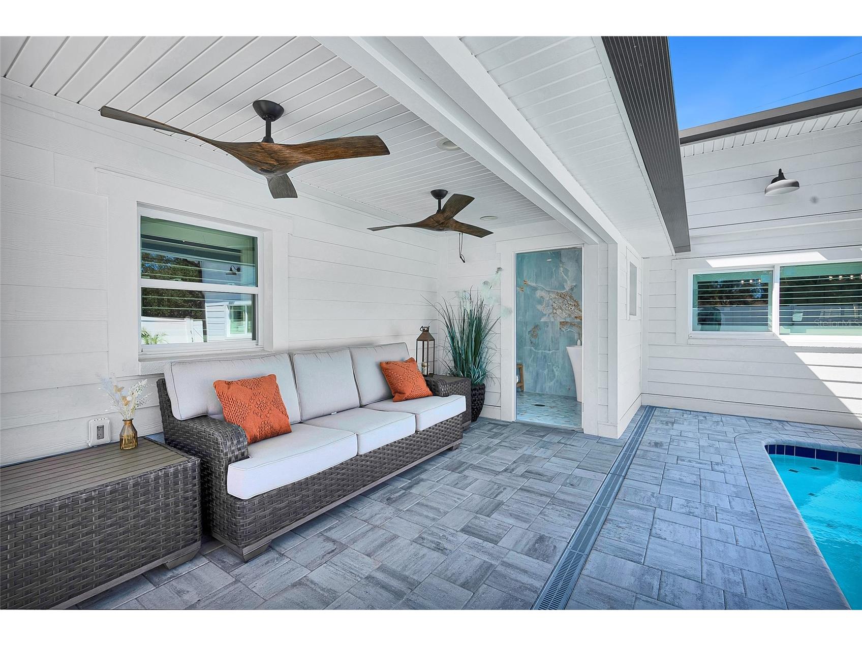 8101 38th Avenue N Saint Petersburg FL 33710 TB8420144 image36