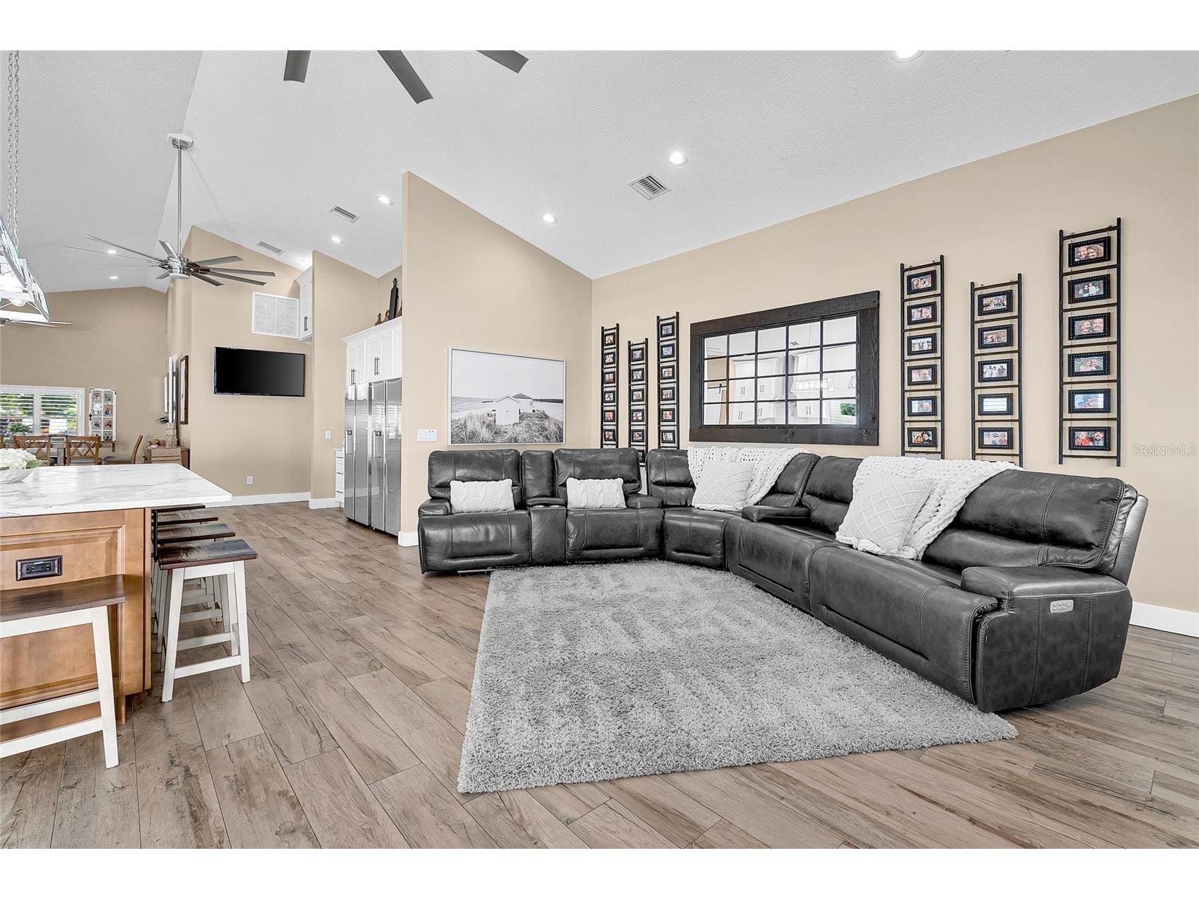 8101 38th Avenue N Saint Petersburg FL 33710 TB8420144 image41