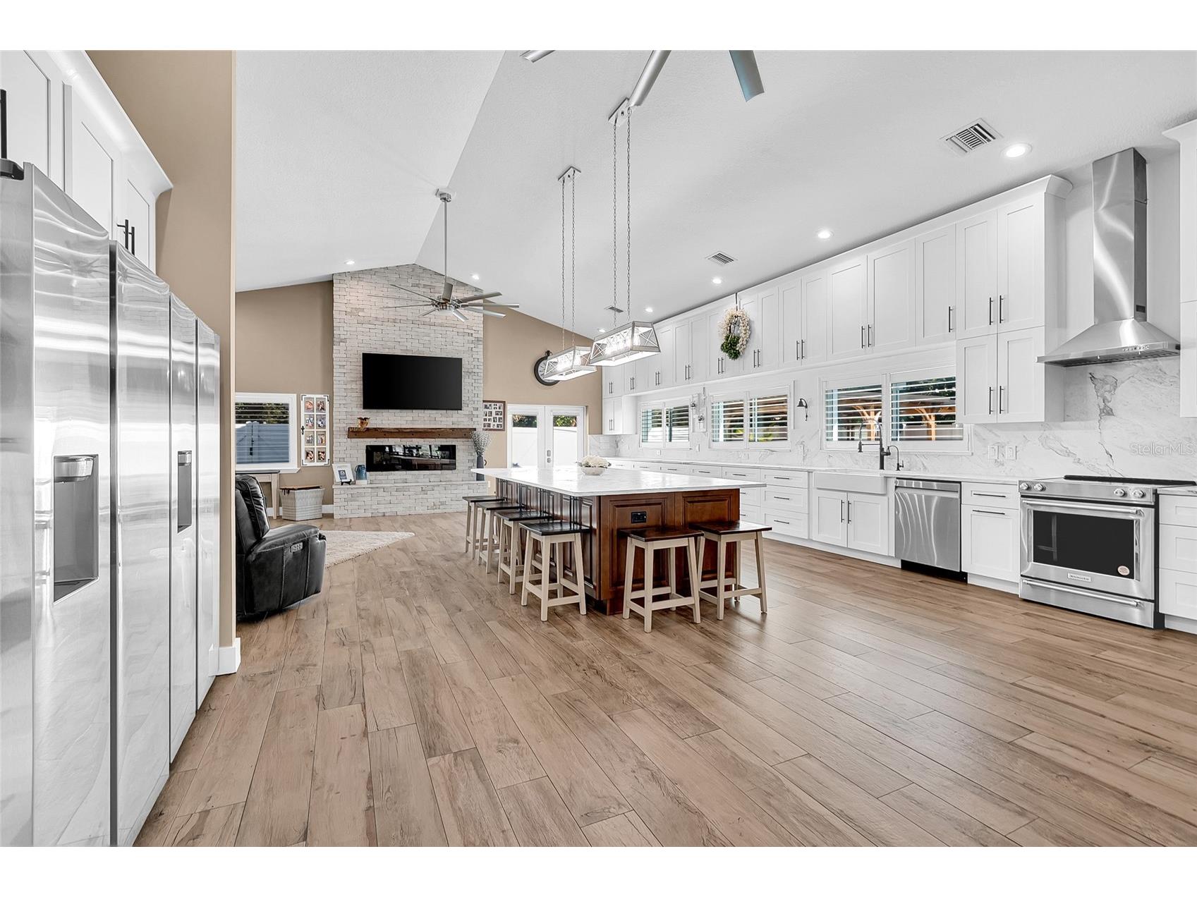 8101 38th Avenue N Saint Petersburg FL 33710 TB8420144 image44