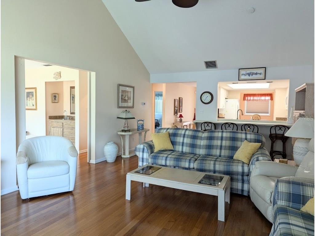 8101 Bardmoor Place #204H Seminole FL 33777 TB8421505 image5