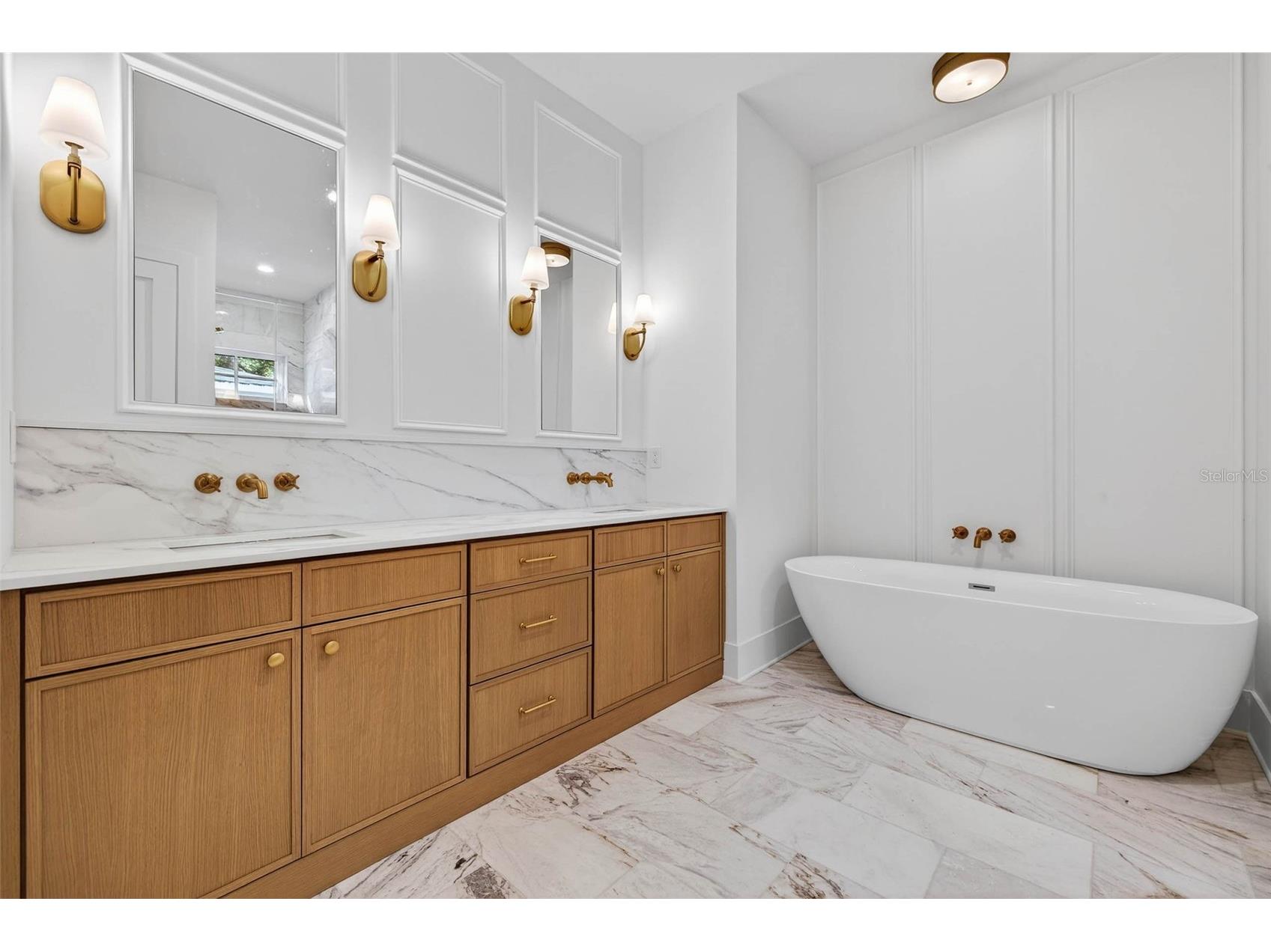 8101 Country Club Road N Saint Petersburg FL 33710 TB8467484 image25