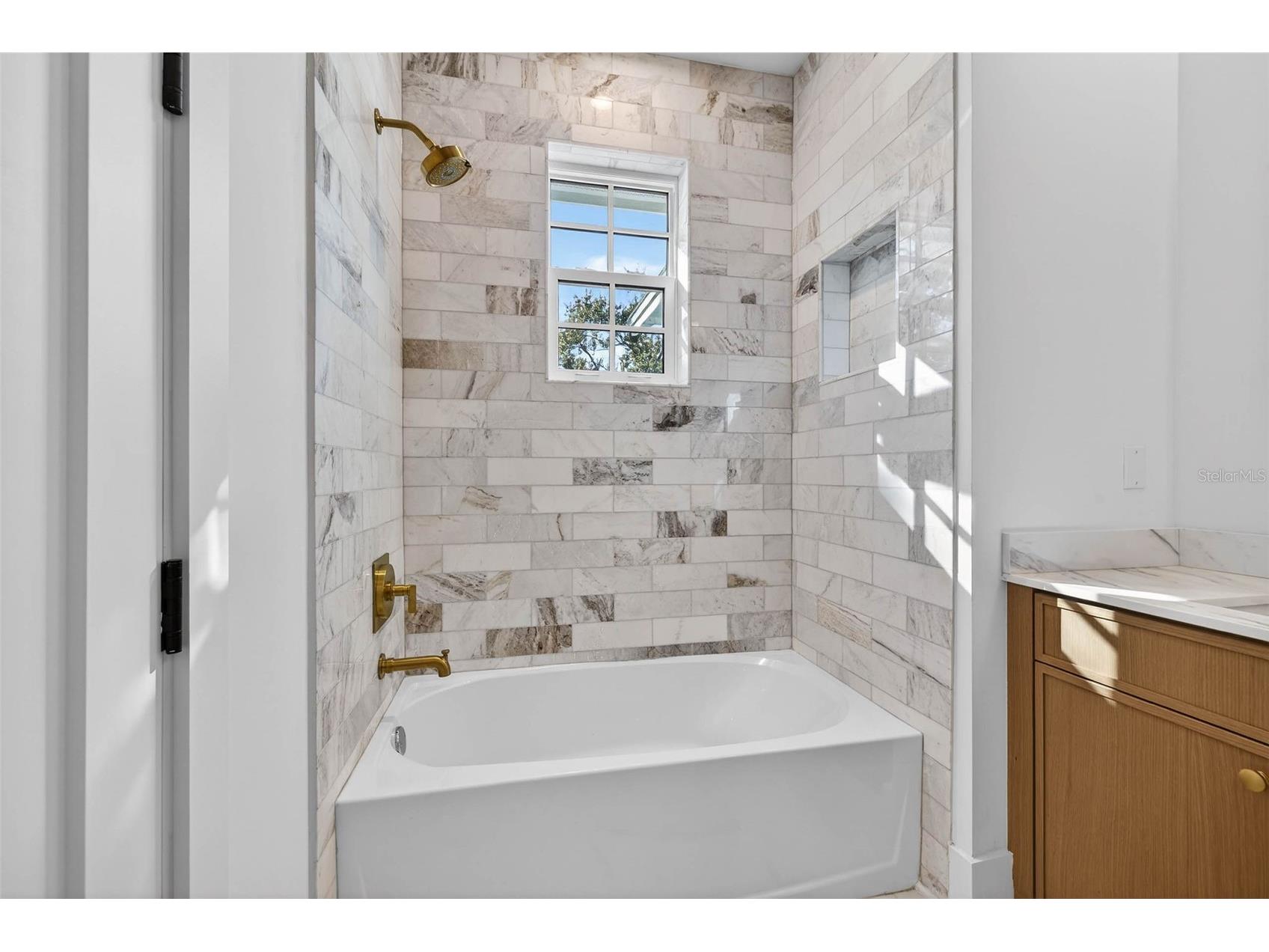 8101 Country Club Road N Saint Petersburg FL 33710 TB8467484 image33