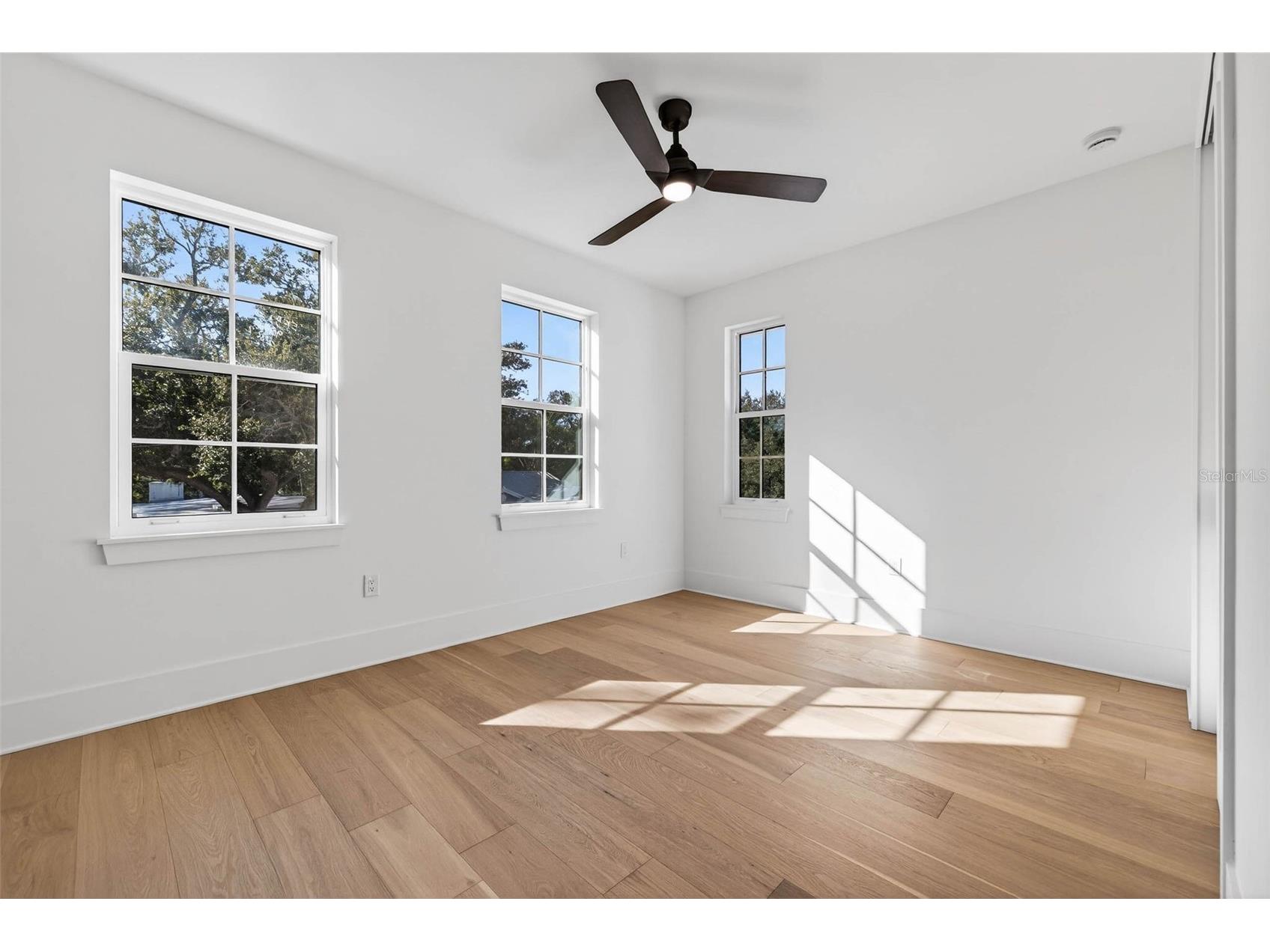 8101 Country Club Road N Saint Petersburg FL 33710 TB8467484 image34