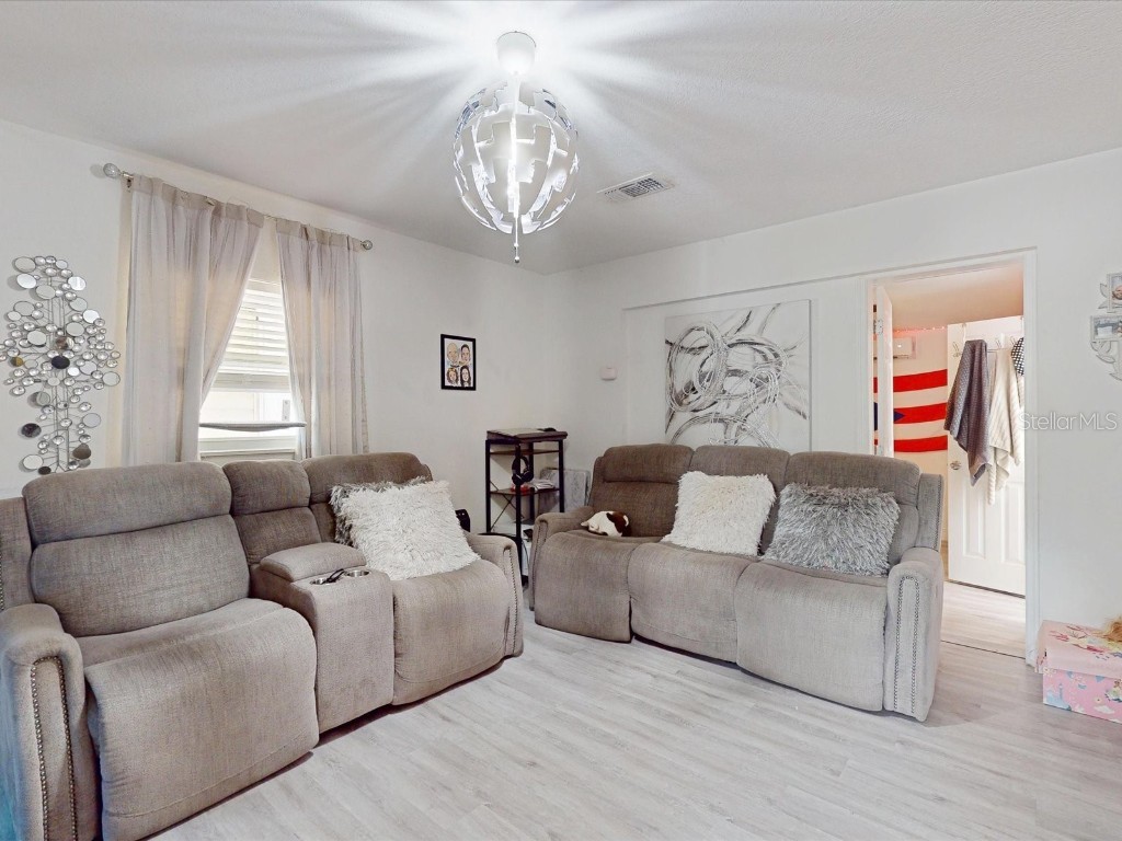 8101 Dominguin Street Orlando FL 32817 S5120808 image4