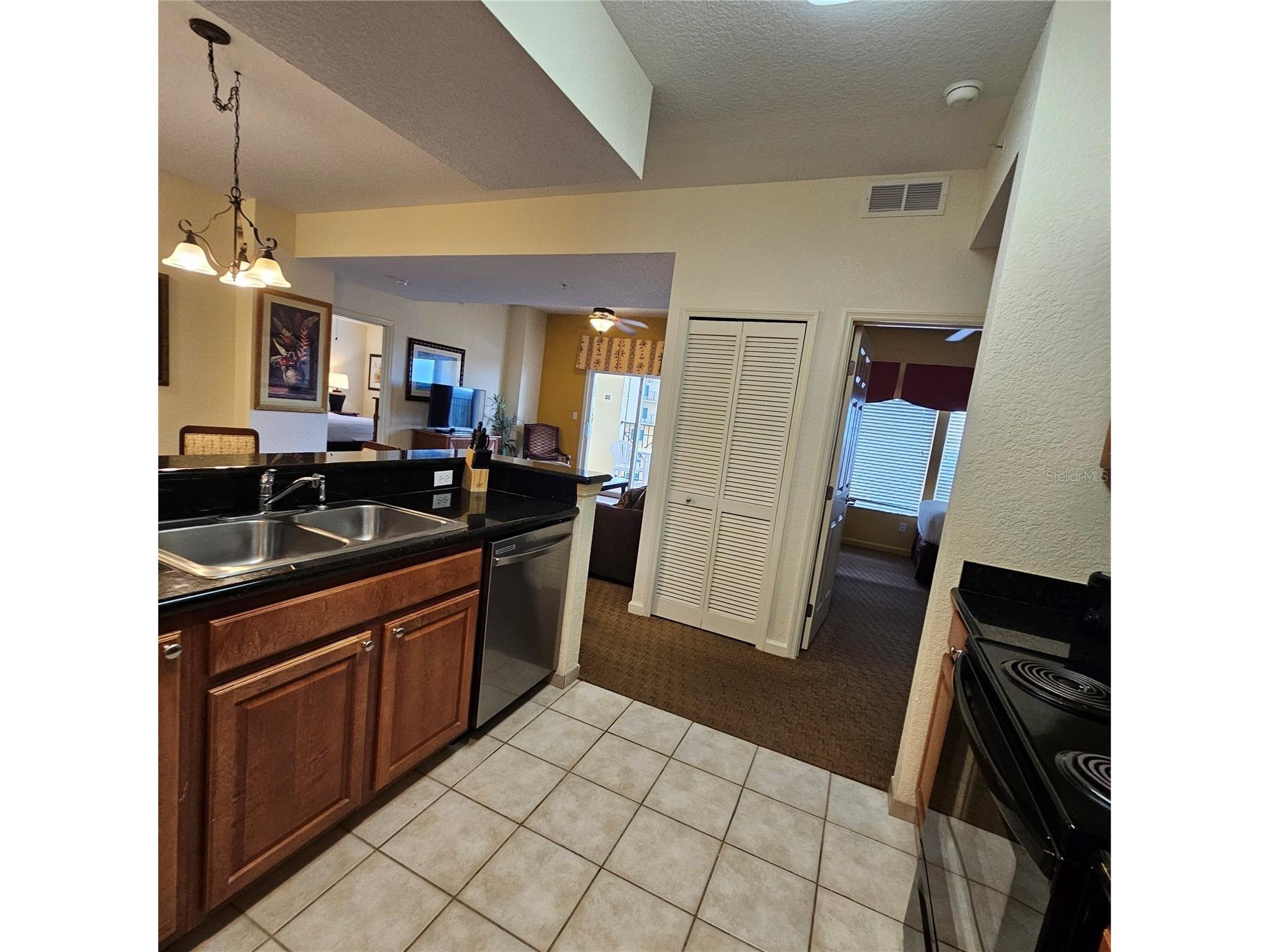 8101 Resort Village Dr #31406 Orlando FL 32821 S5145632 image46
