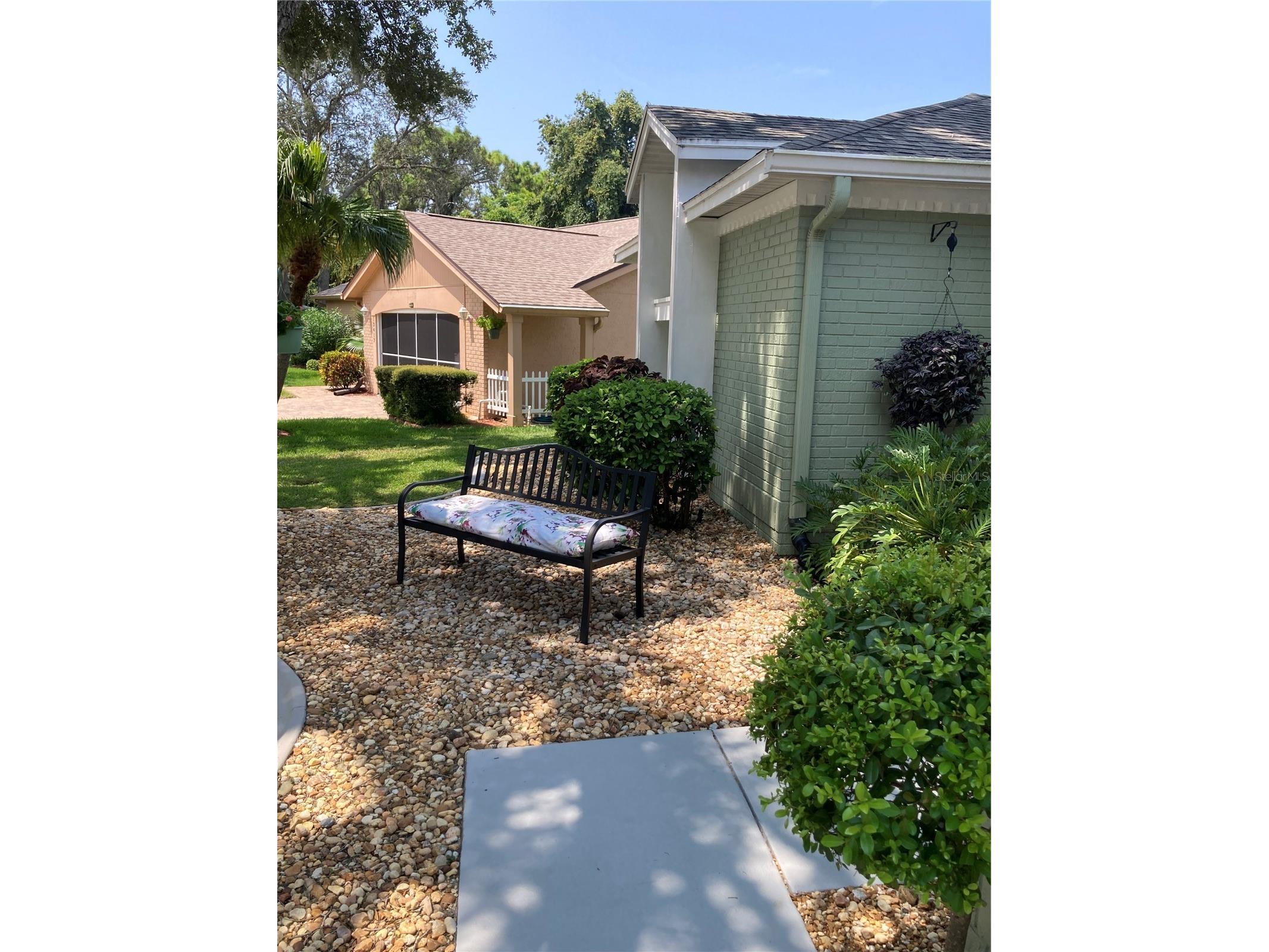 8101 Roxboro Hudson FL 34667 TB8471602 image2