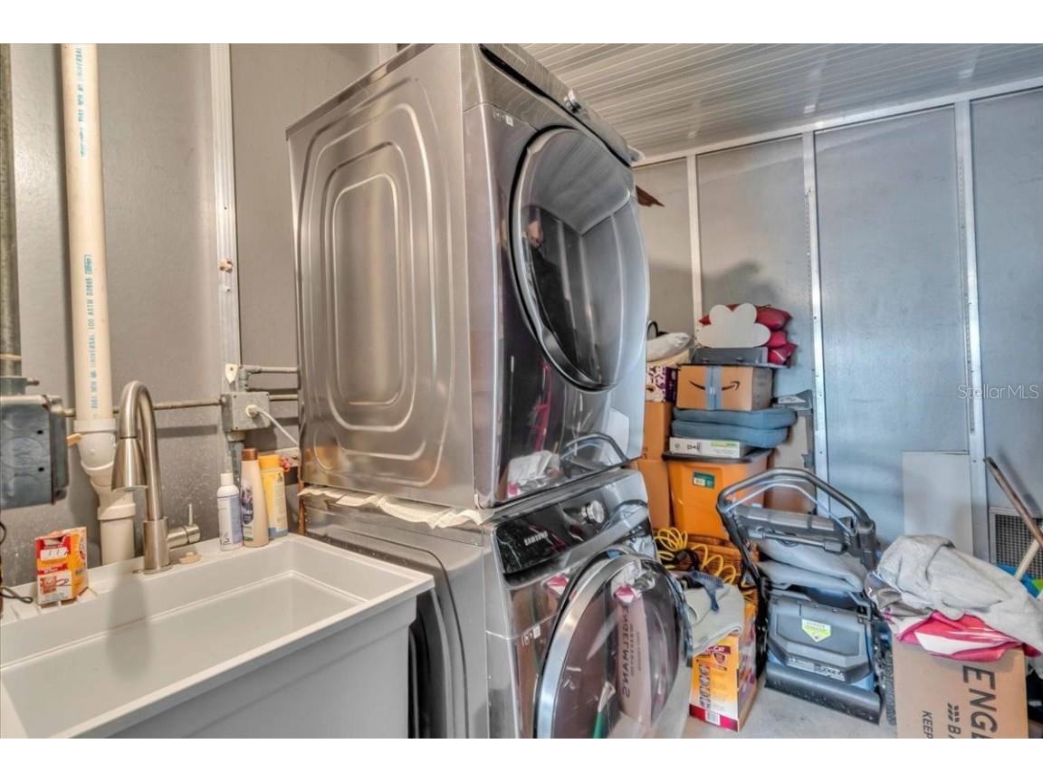 8102 Marie Lane Ellenton FL 34222 A4666900 image24