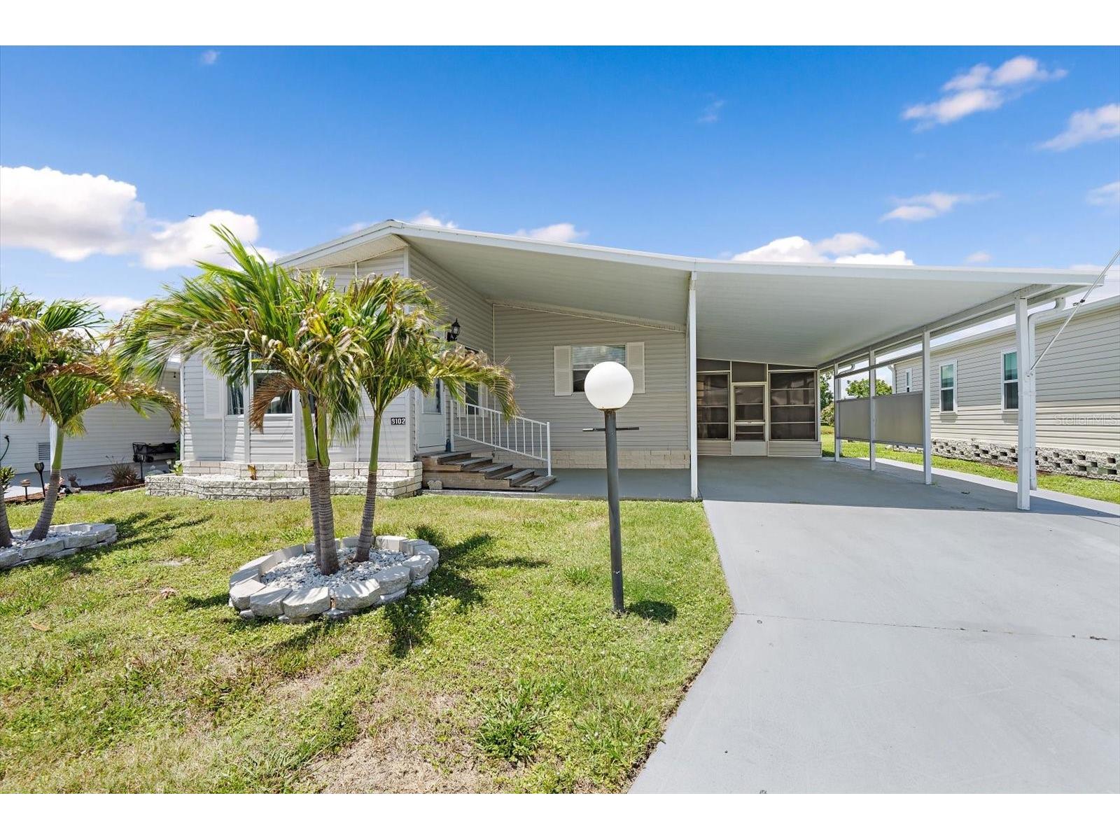 8102 Marie Lane Ellenton FL 34222 A4693838 image1