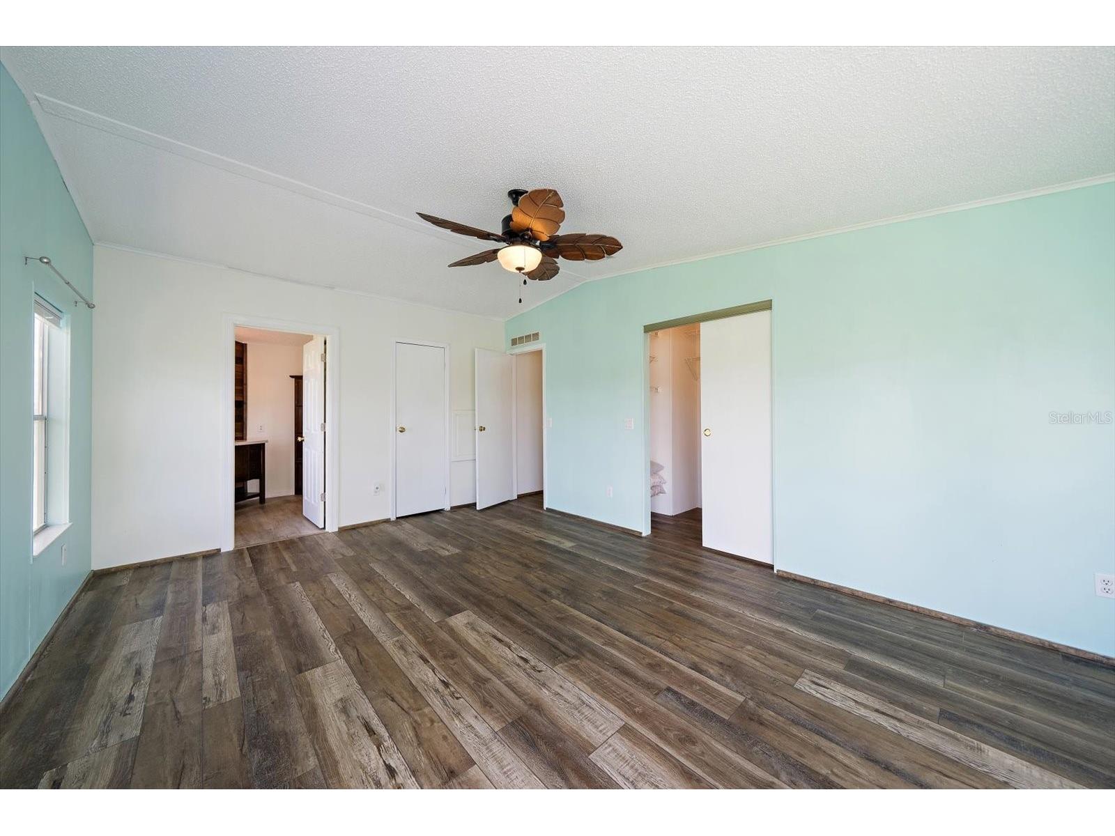 8102 Marie Lane Ellenton FL 34222 A4693838 image11