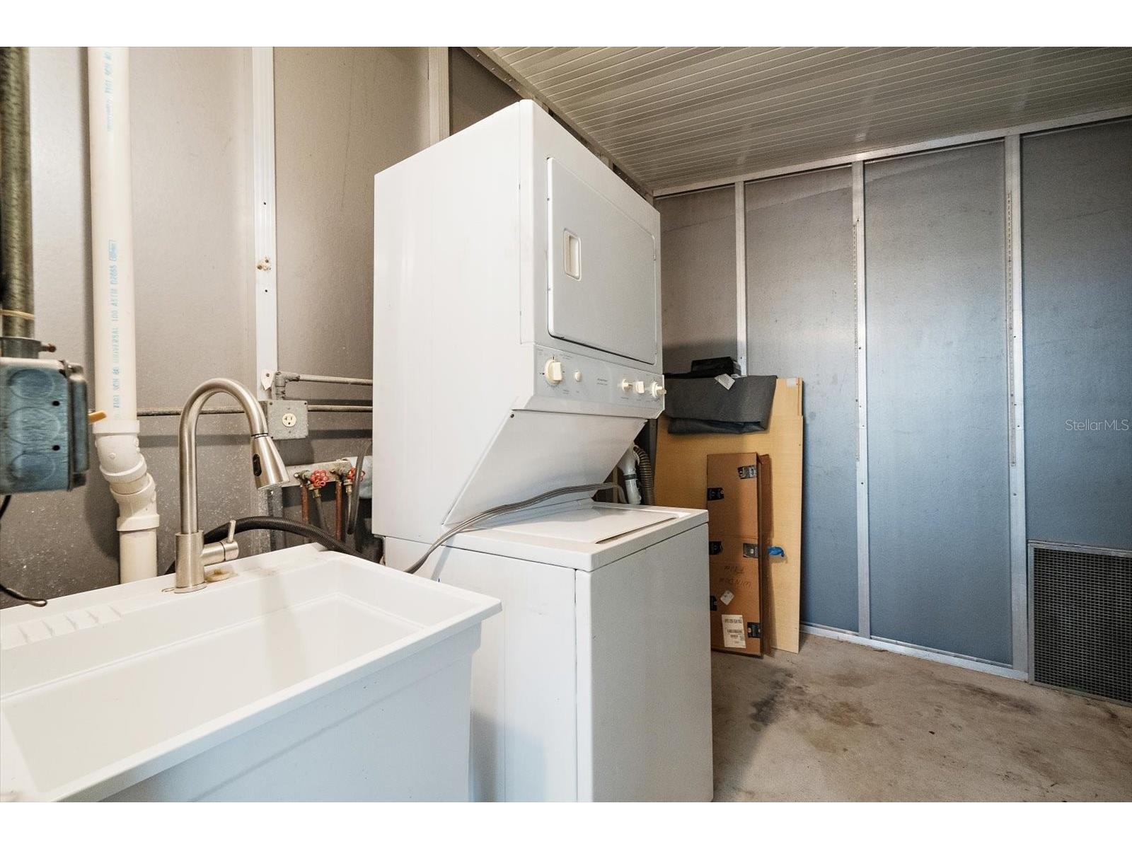 8102 Marie Lane Ellenton FL 34222 A4693838 image32