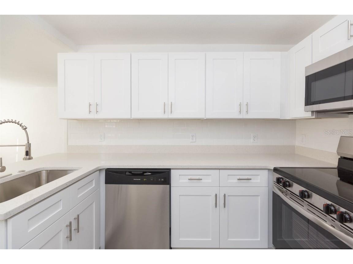 8102 N 14th Tampa FL 33604 TB8456923 image12