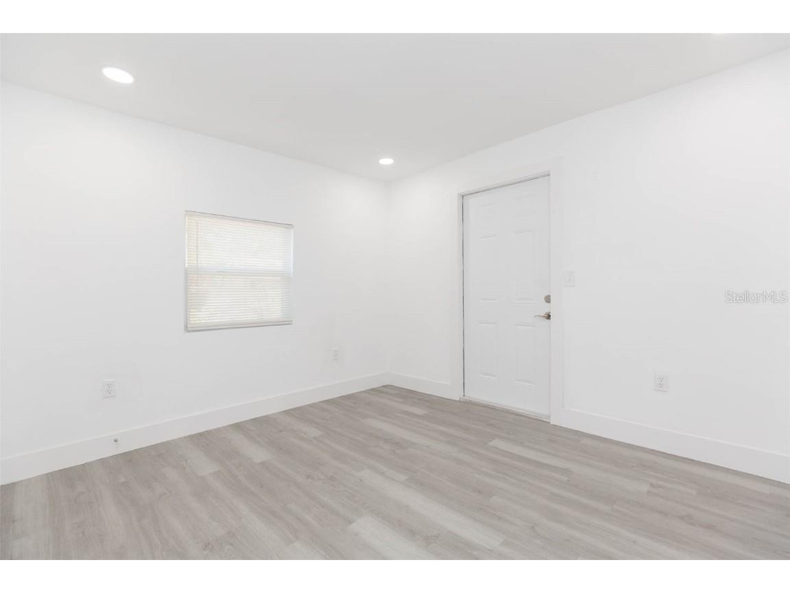 8102 N 14th Tampa FL 33604 TB8456923 image19