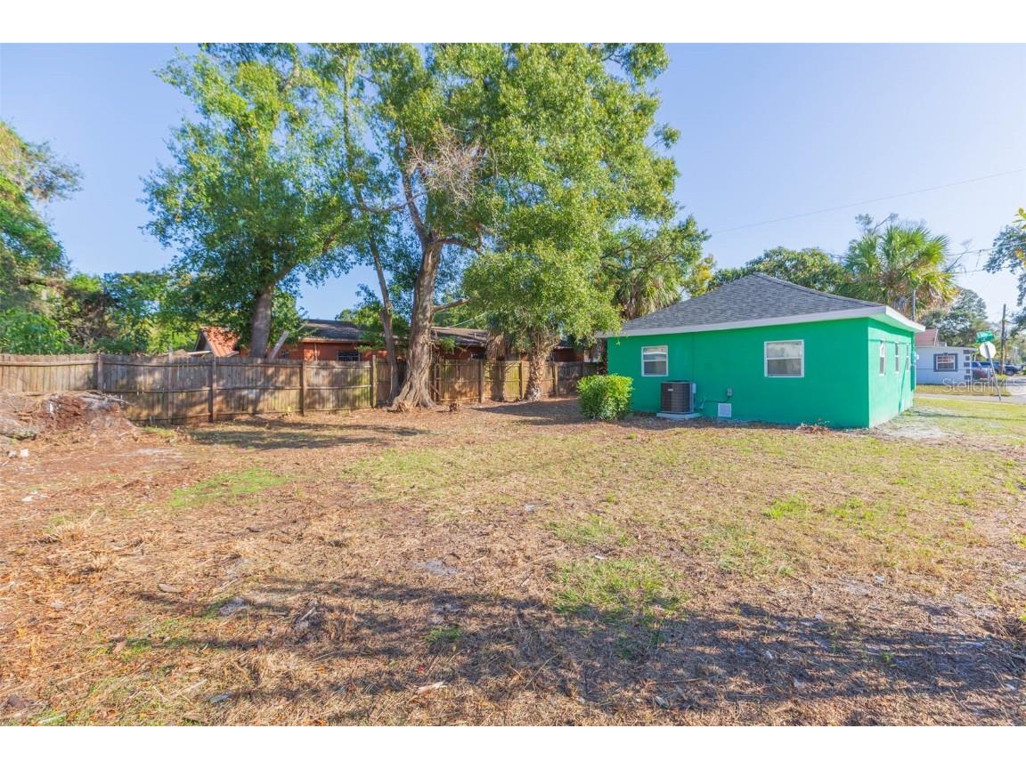 8102 N 14th Tampa FL 33604 TB8456923 image28