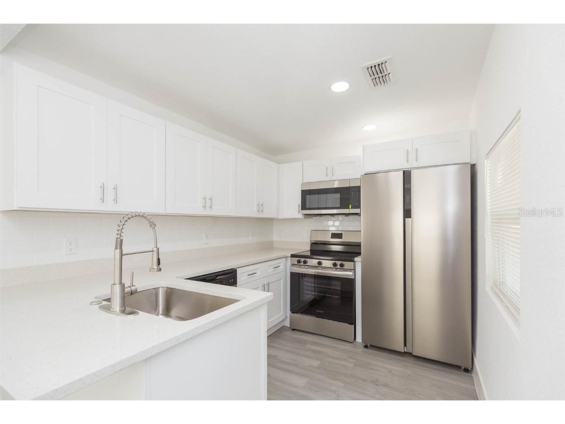 8102 N 14th Tampa FL 33604 TB8456923 image9