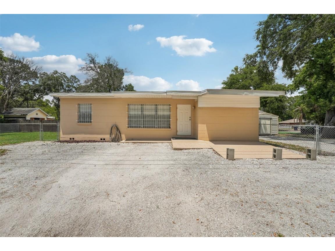 8102 N Newport Avenue Tampa FL 33604 T3525171 image1