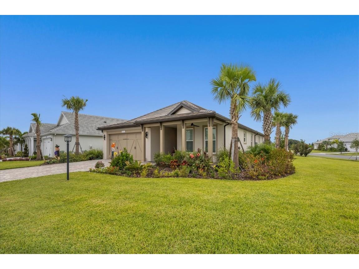 8102 Tidal Pointe Way Sarasota FL 34240 A4584746 image1