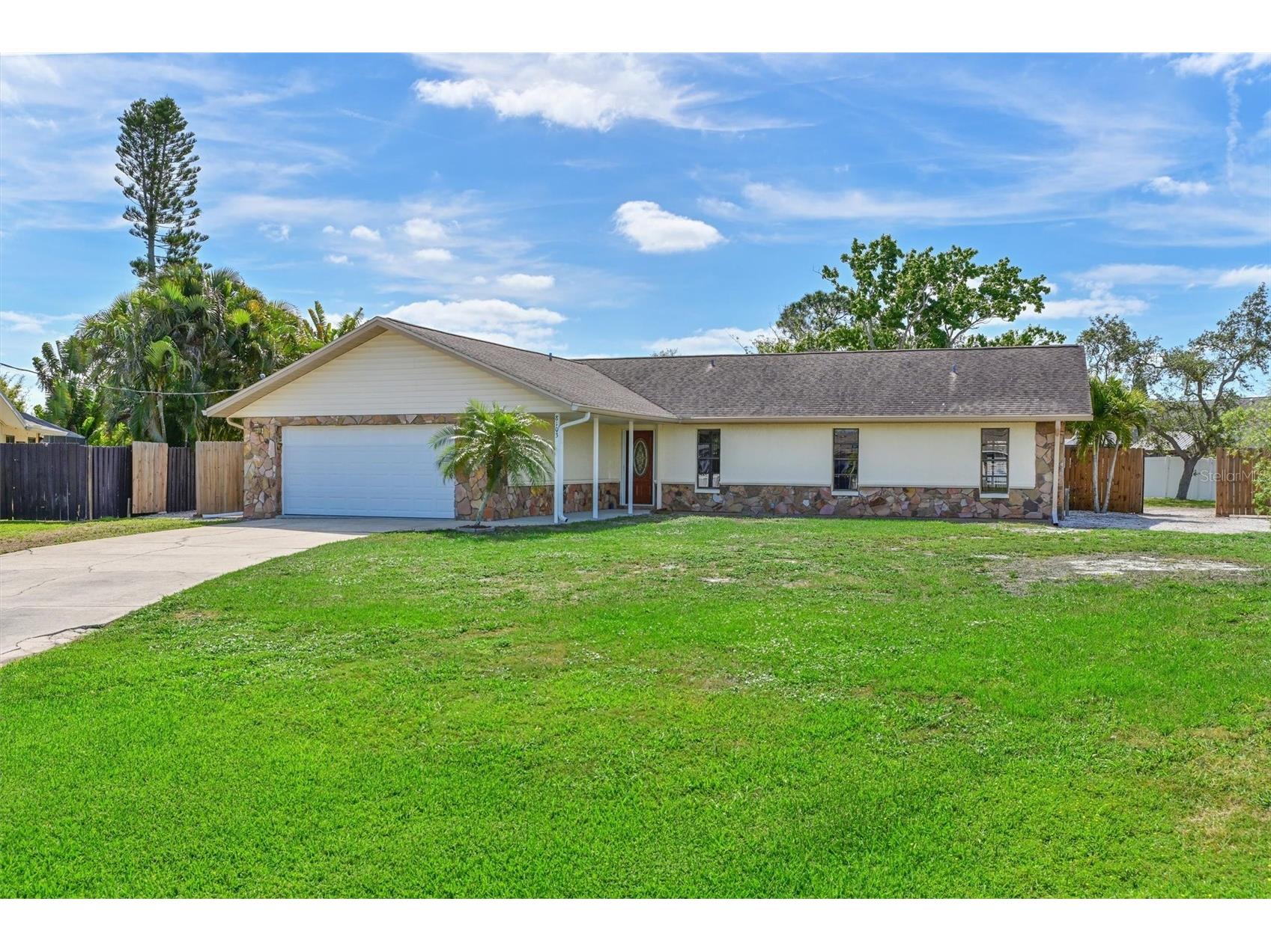 8103 13th Avenue NW Bradenton FL 34209 A4689961 image1
