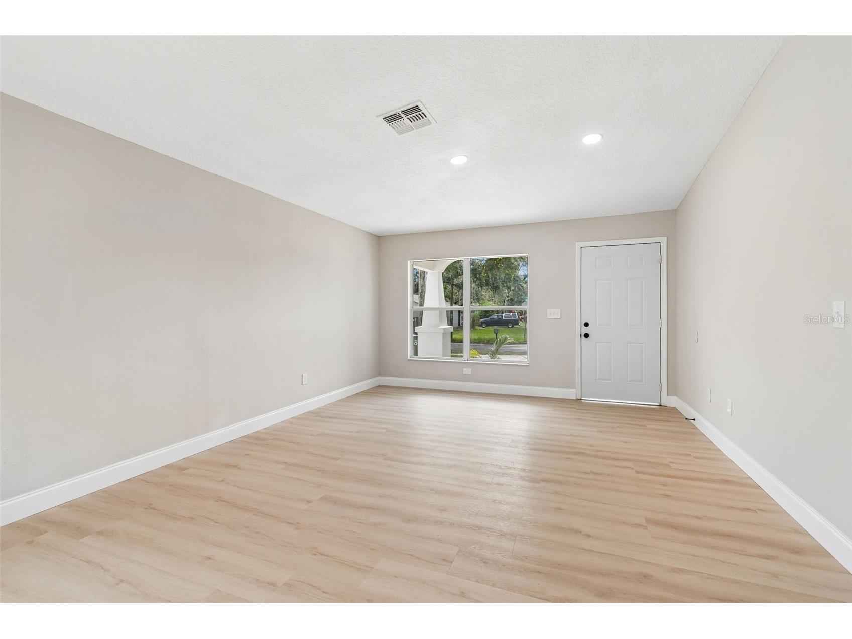 8104 N Boulevard Tampa FL 33604 TB8515477 image10