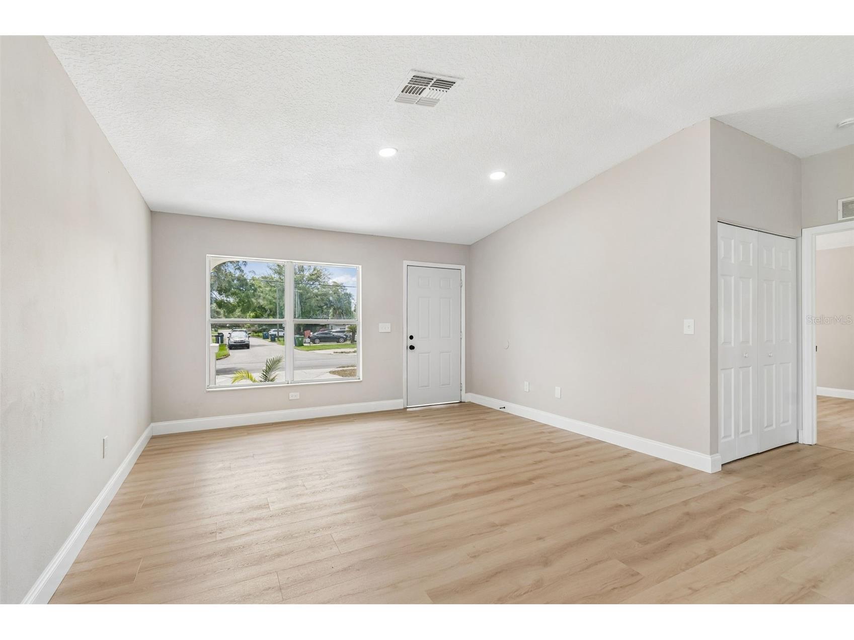 8104 N Boulevard Tampa FL 33604 TB8515477 image9