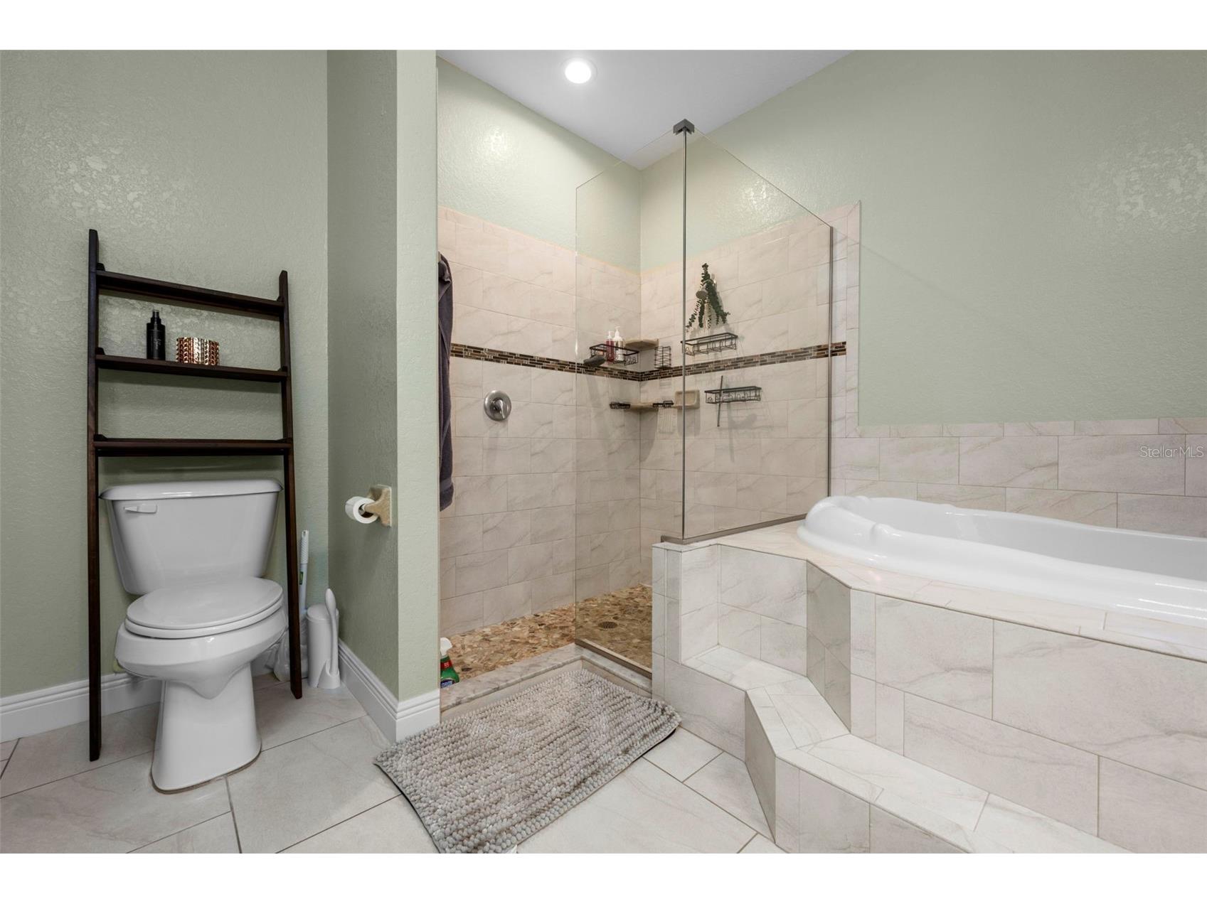 8104 Nightingale Road Weeki Wachee FL 34613 TB8462788 image34