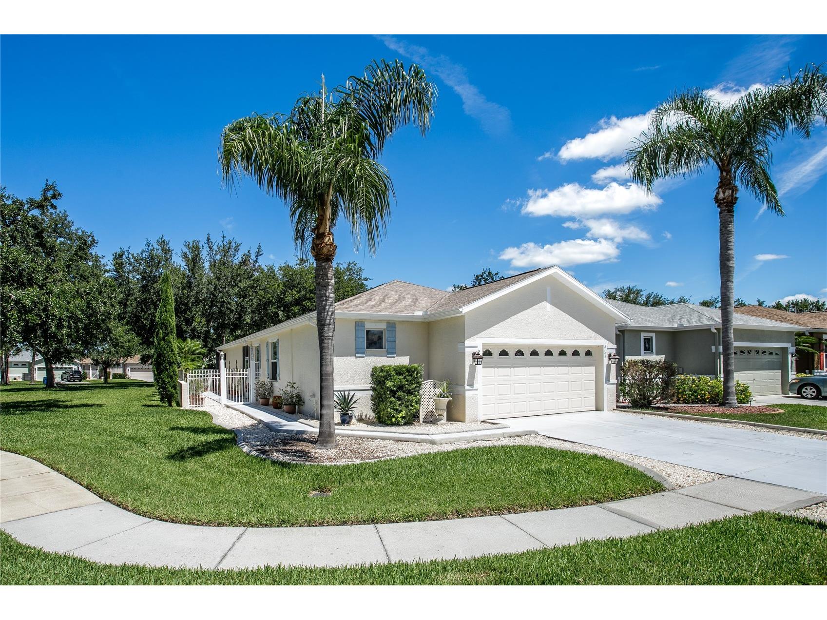8105 Ambersweet Place Land O Lakes FL 34637 TB8502850 image1