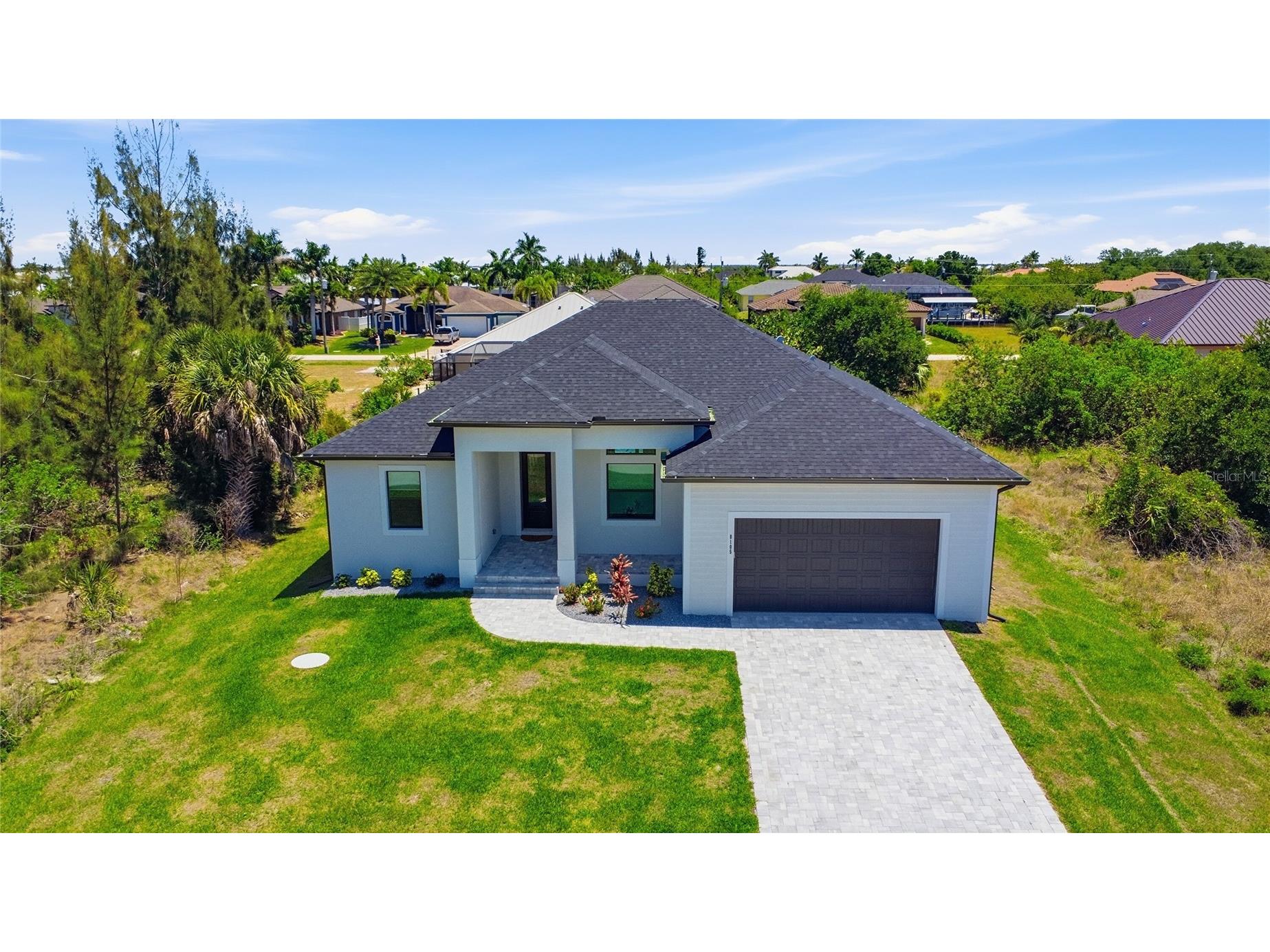 8105 Antwerp Circle Port Charlotte FL 33981 C7525516 image1