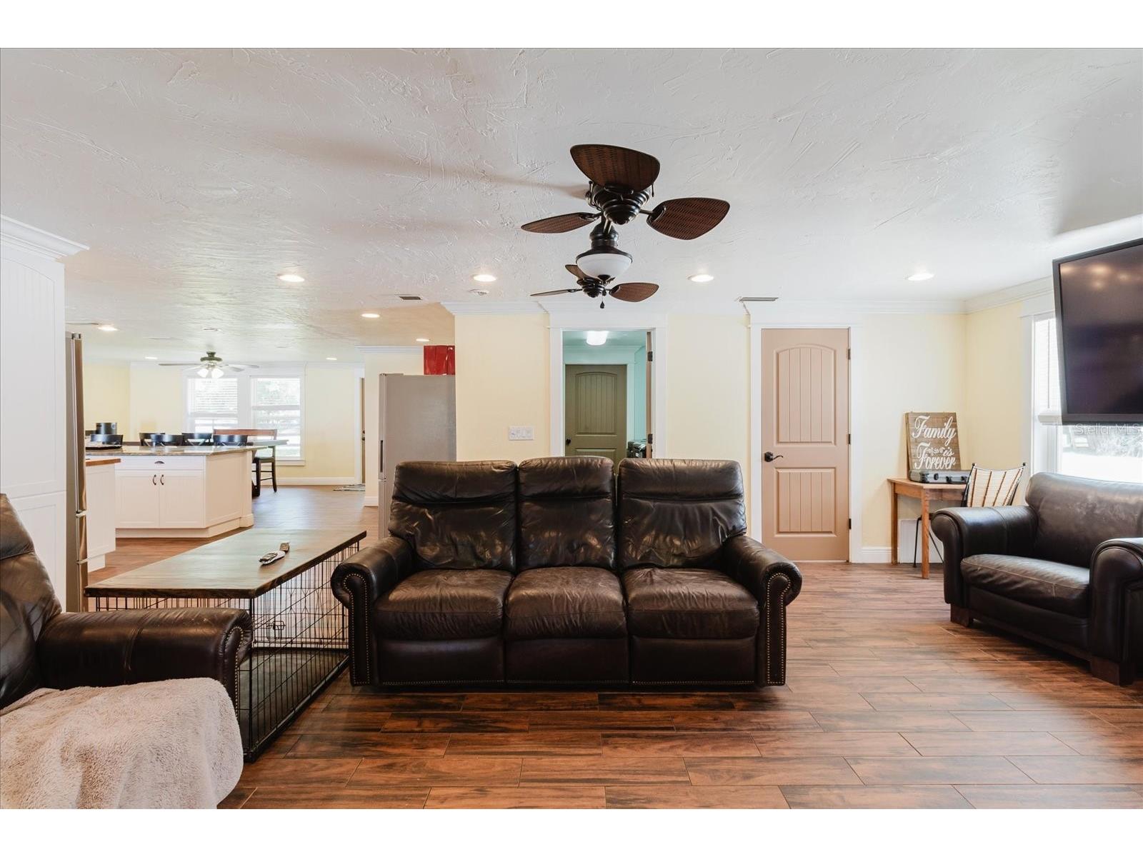 8105 Brower Drive Bradenton FL 34211 TB8494249 image11