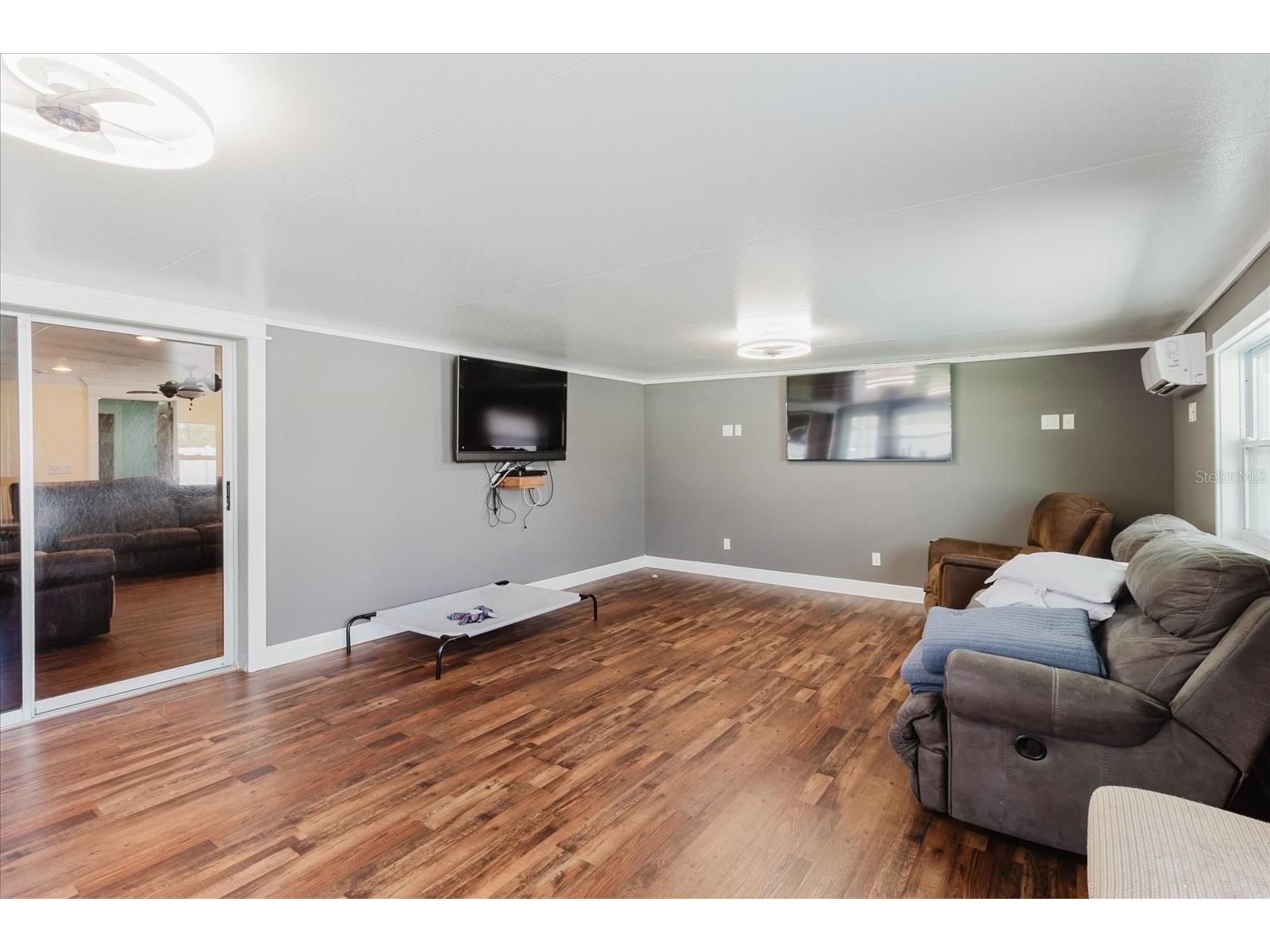 8105 Brower Drive Bradenton FL 34211 TB8494249 image27