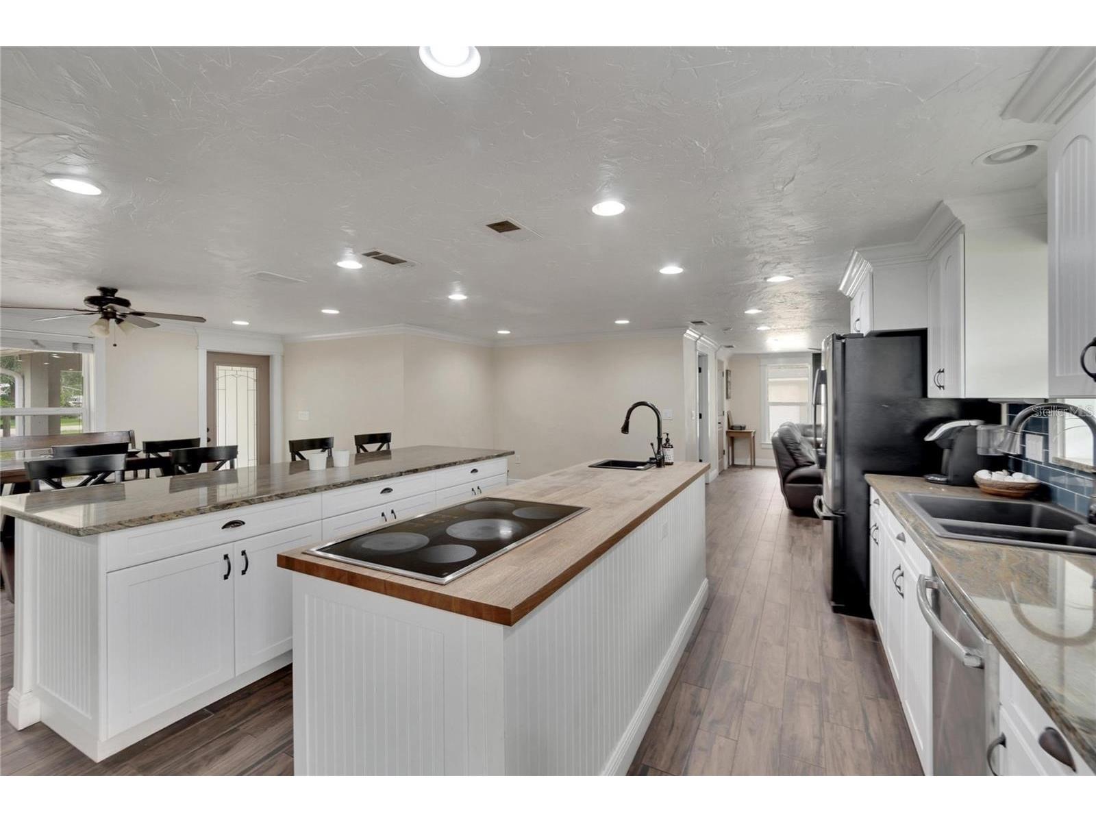 8105 Brower Drive Bradenton FL 34211 TB8494249 image5