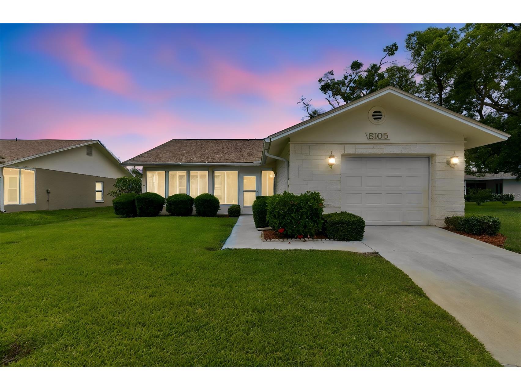 8105 Casuarina Drive Port Richey FL 34668 W7884152 image1
