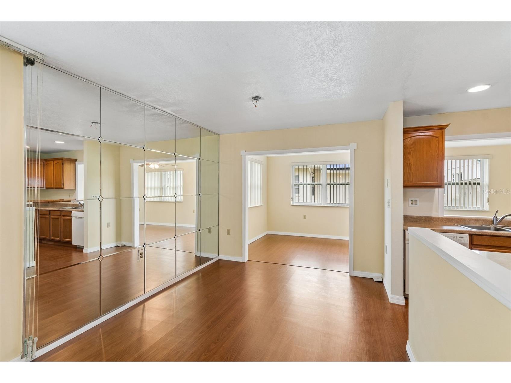 8105 Casuarina Drive Port Richey FL 34668 W7884152 image10