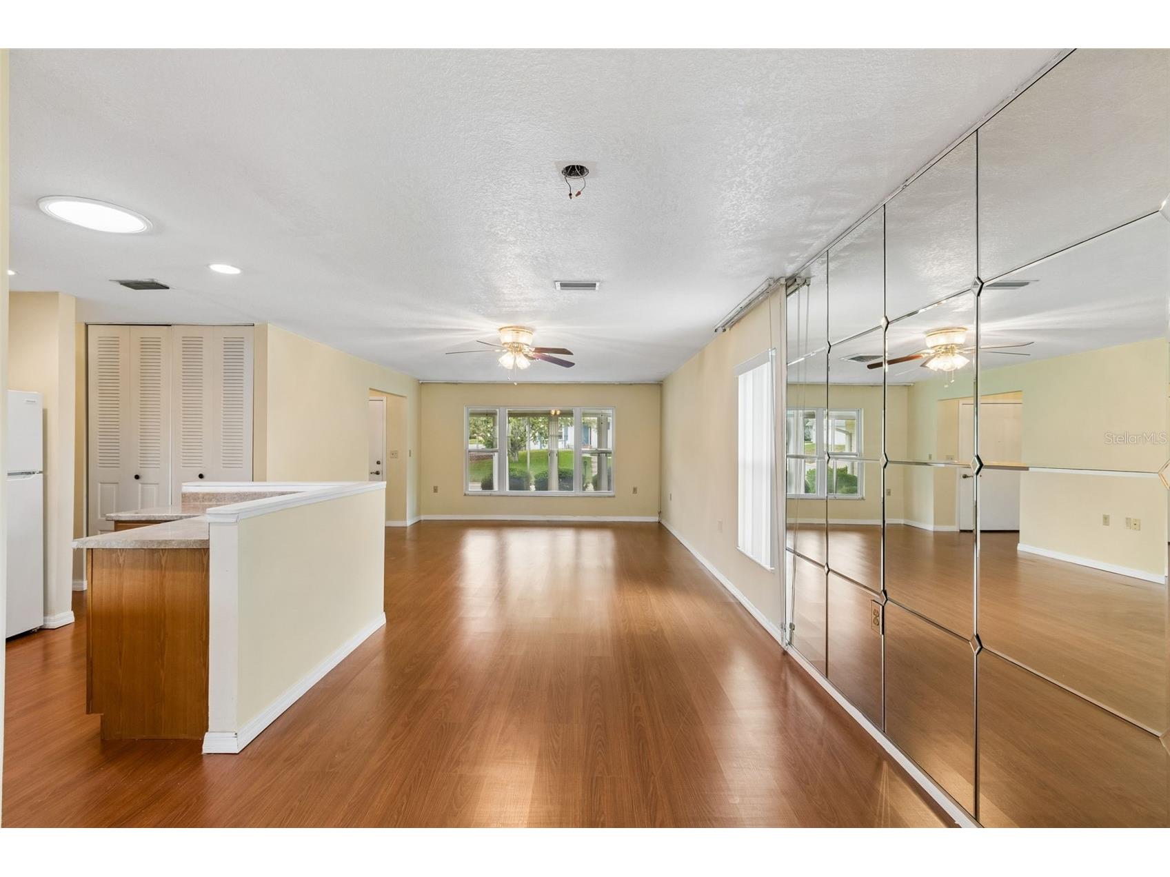8105 Casuarina Drive Port Richey FL 34668 W7884152 image11