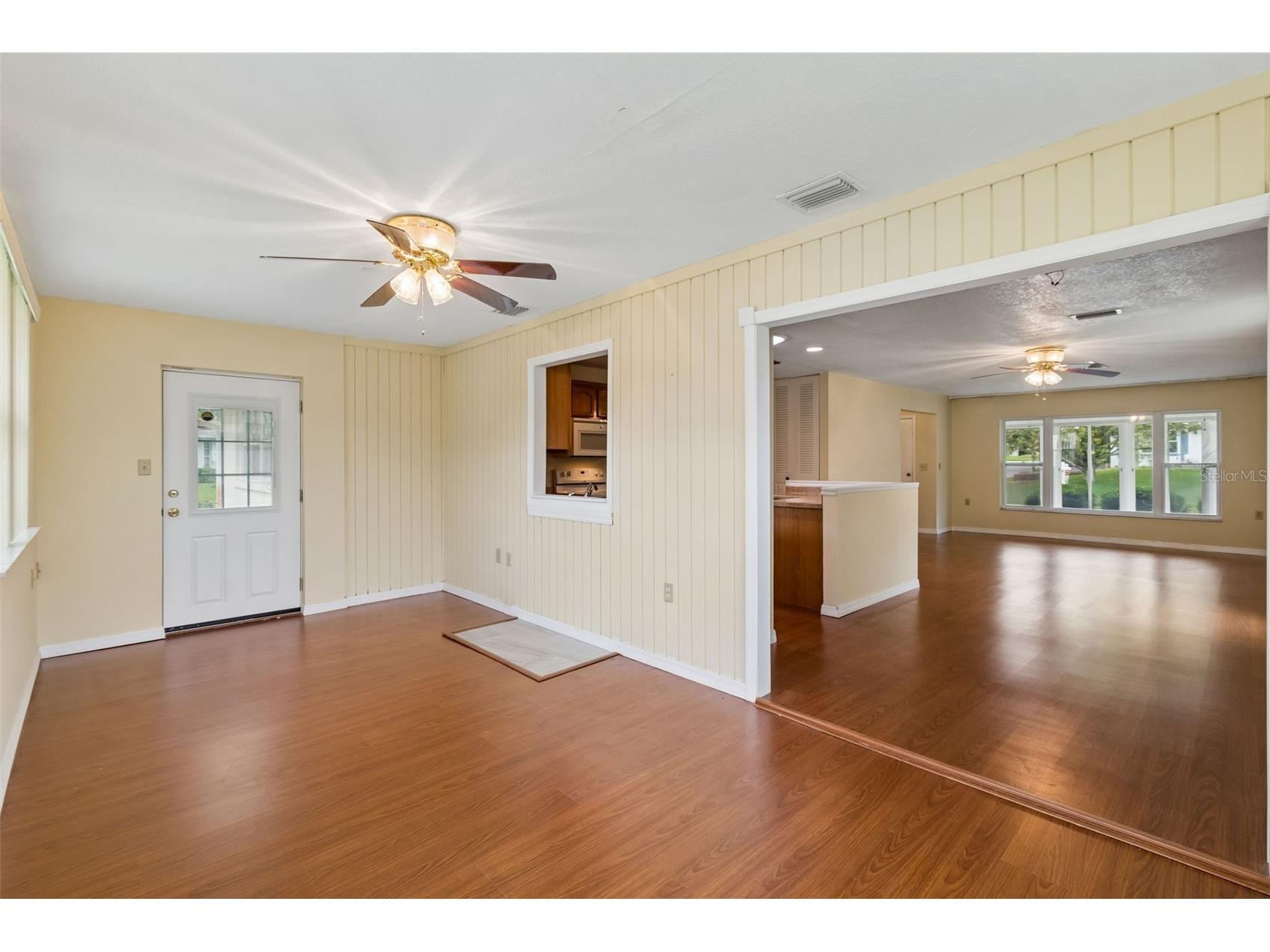 8105 Casuarina Drive Port Richey FL 34668 W7884152 image17