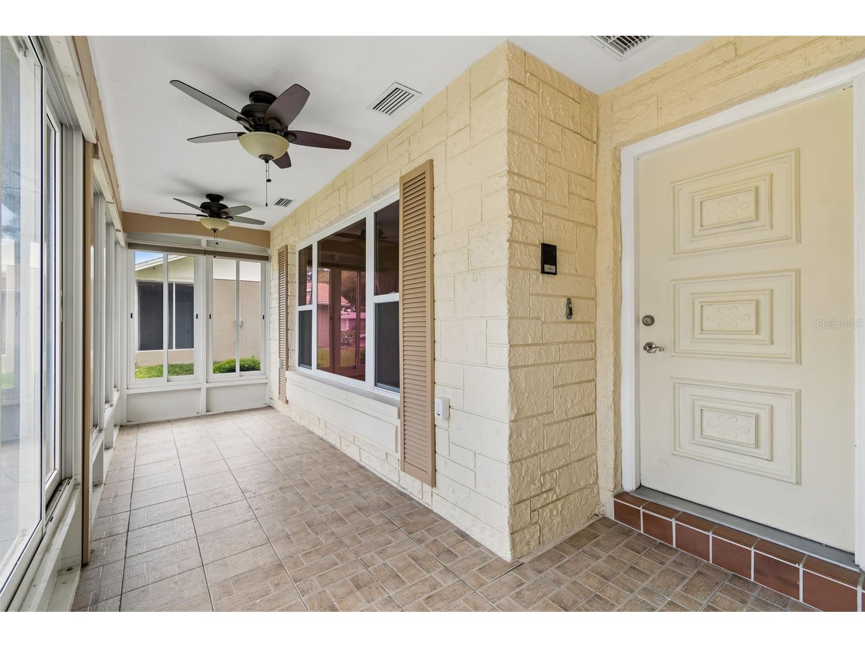 8105 Casuarina Drive Port Richey FL 34668 W7884152 image3