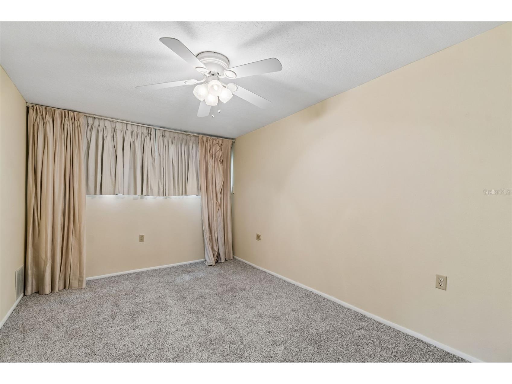 8105 Casuarina Drive Port Richey FL 34668 W7884152 image30