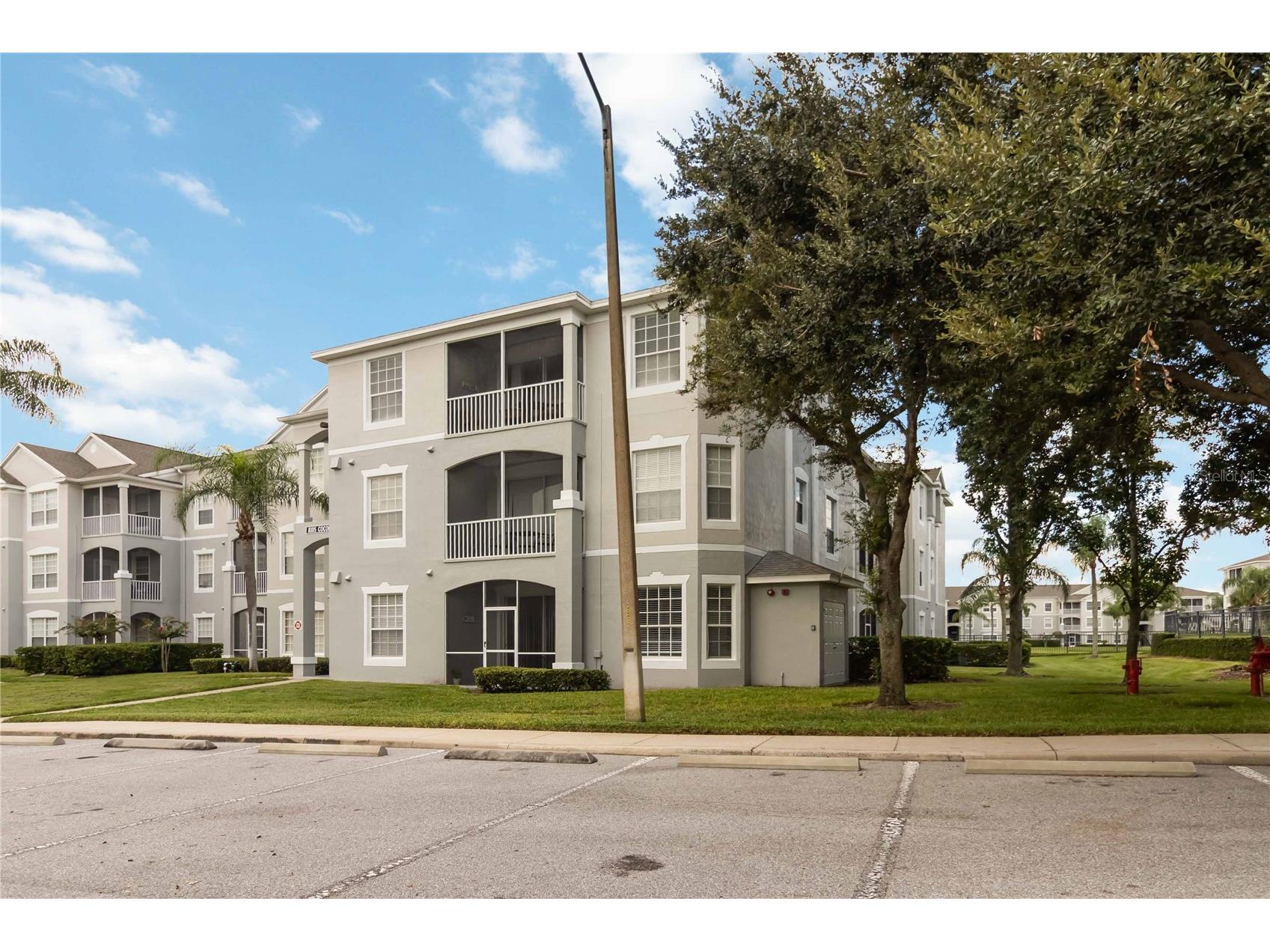 8105 Coconut Palm Way #303 Kissimmee FL 34747 O6393591 image2
