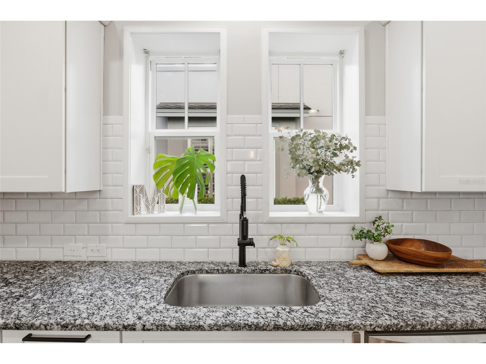 8105 Laureate Boulevard Orlando FL 32827 O6422151 image19