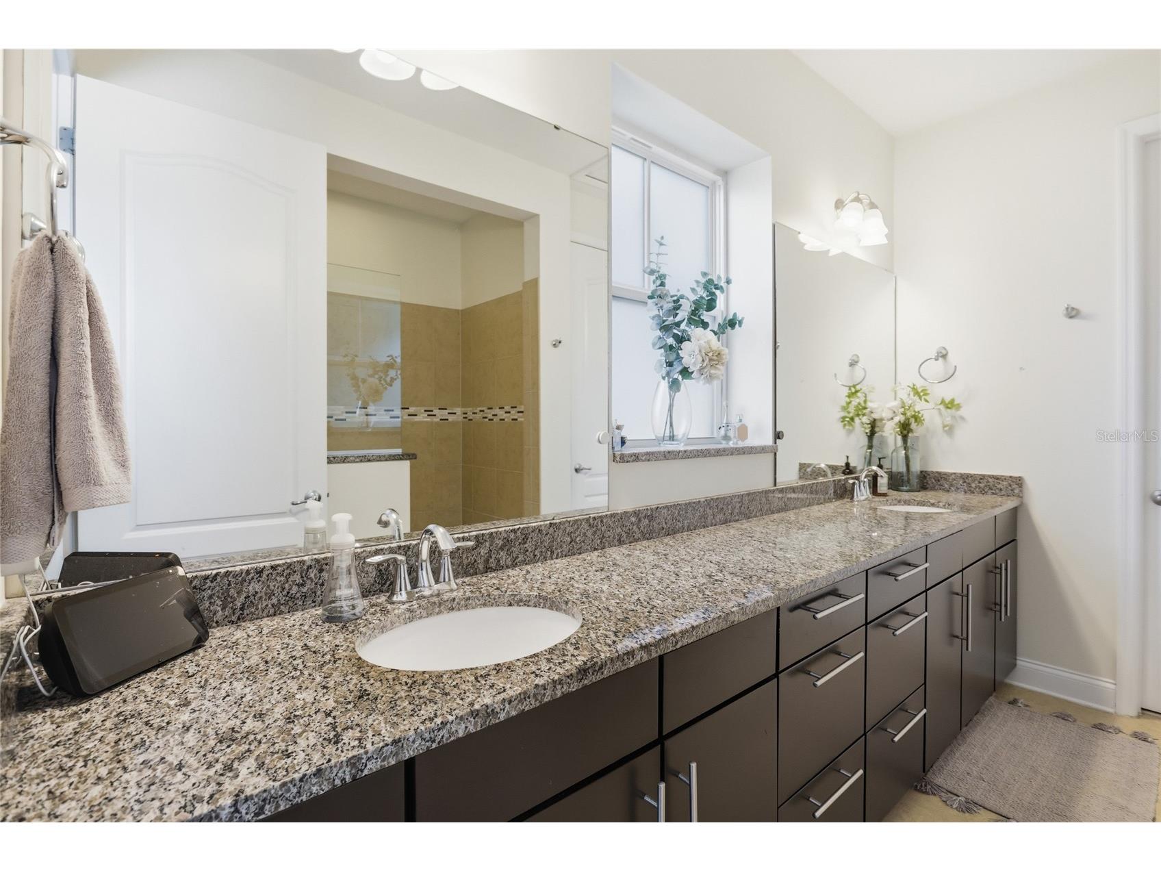 8105 Laureate Boulevard Orlando FL 32827 O6422151 image31