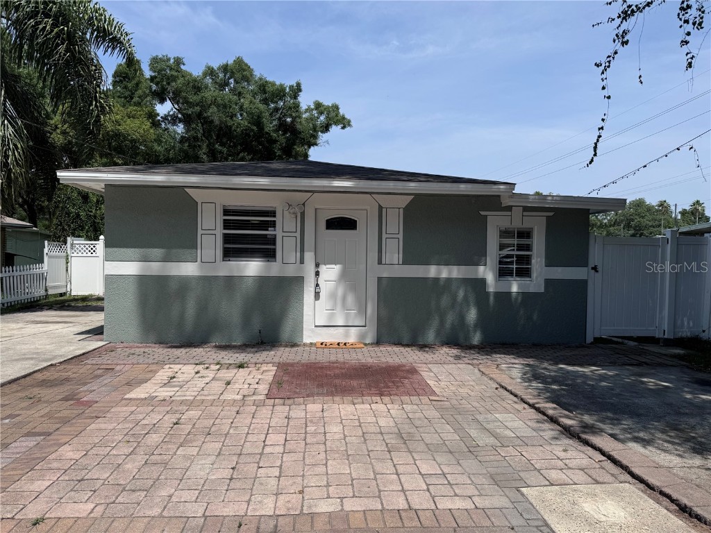 8105 N Newport Avenue Tampa FL 33604 T3526974 image1