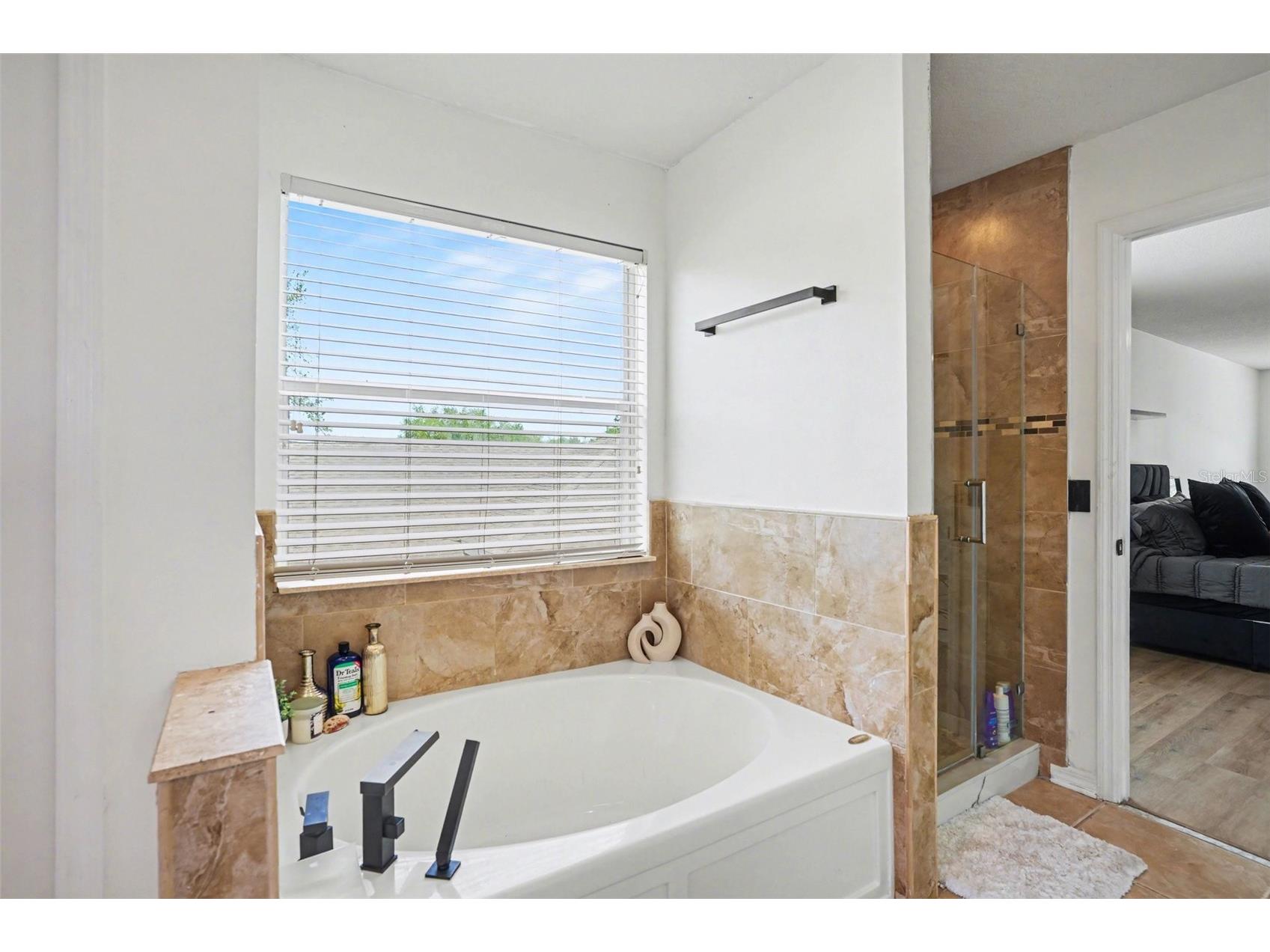 8105 River Mont Way Tampa FL 33637 TB8497392 image14