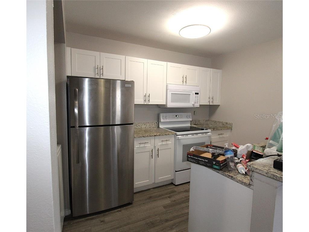 8106 45th Court E #4 Sarasota FL 34243 A4668888 image2