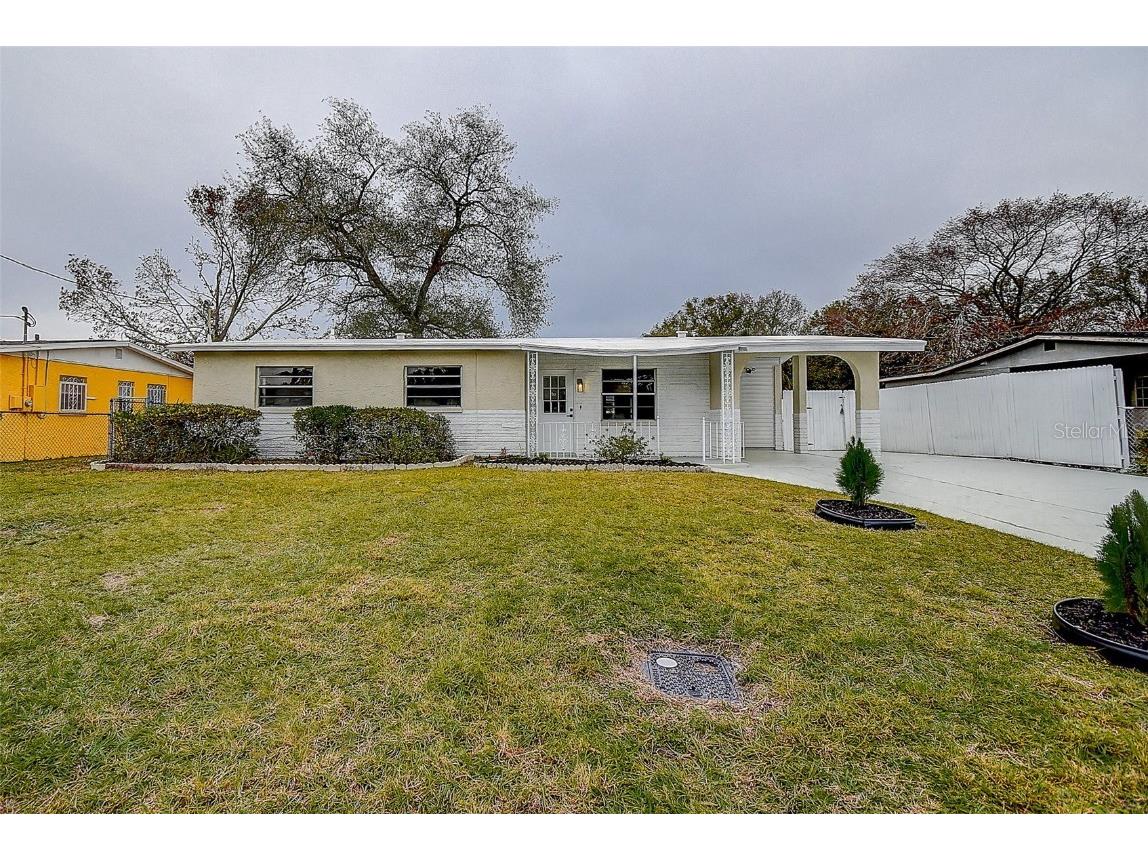 8106 Fir Drive Tampa FL 33619 TB8342412 image1