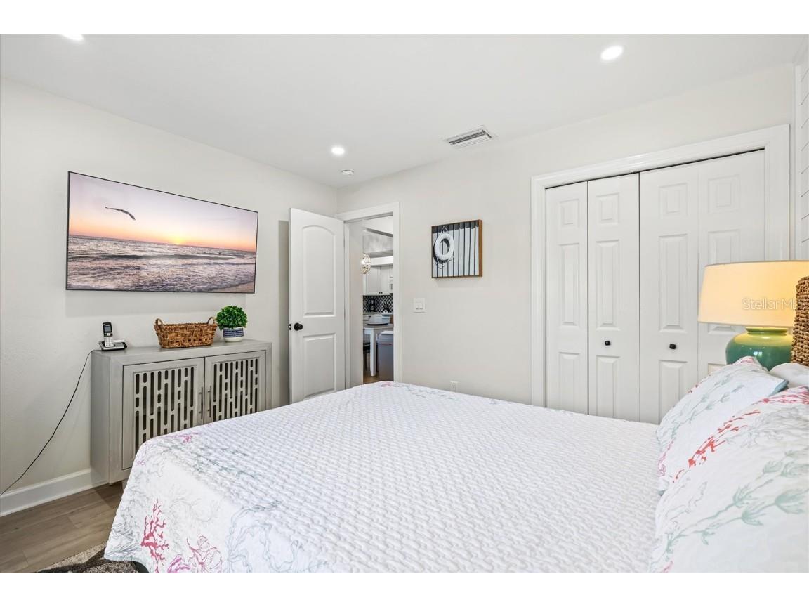 8106 Gulf Drive #A&B Holmes Beach FL 34217 A4666662 image26