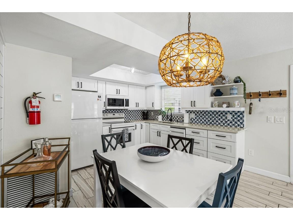 8106 Gulf Drive #A&B Holmes Beach FL 34217 A4666662 image40