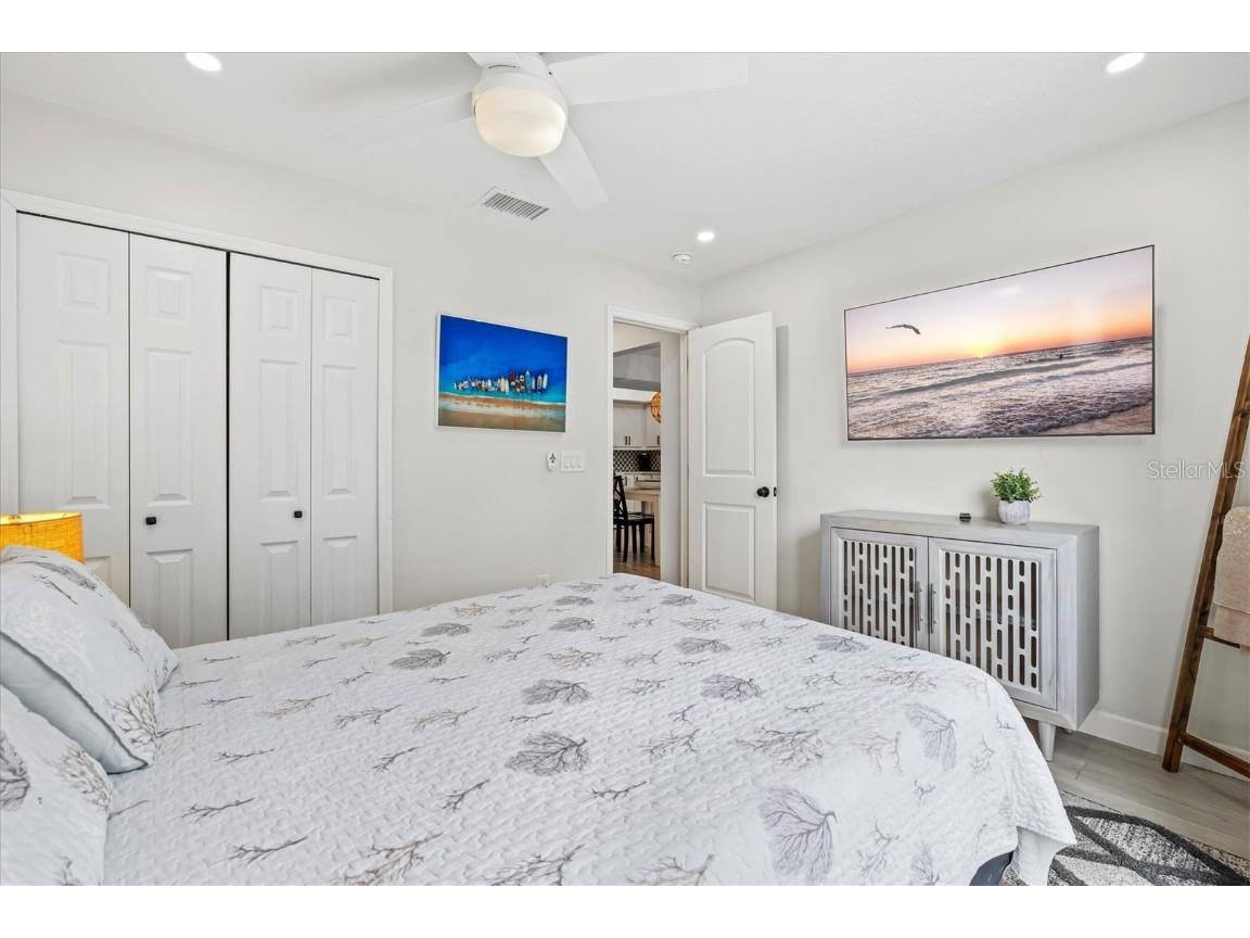 8106 Gulf Drive #A&B Holmes Beach FL 34217 A4666662 image52